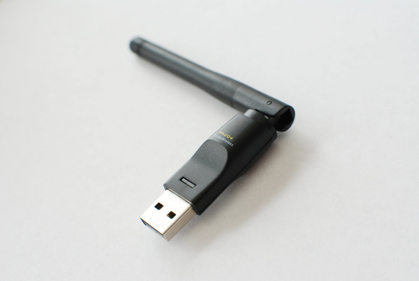 Panda Wireless Mid Range 150Mbps Wireless N USB Adapter w/ 2dBi Antenna - Win XP/Vista/7/8/10/11, Mint, Ubuntu, MX Linux, Manjaro, Fedora, Centos