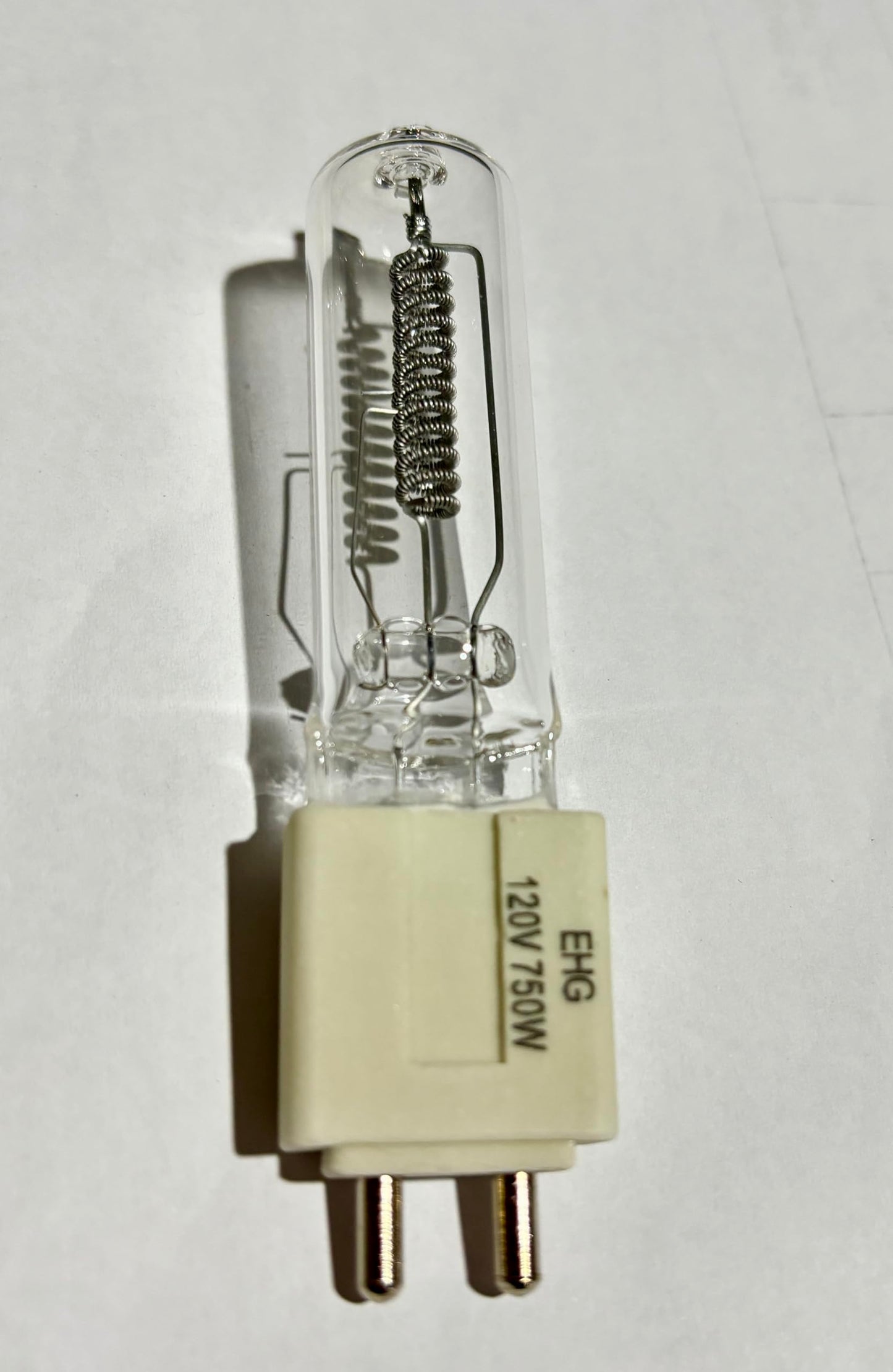 Tawelun EHG 120V 750W T6 G9.5 Halogen Lamp Bulb,Stage Studio Lamp,Clear (120V 750W)