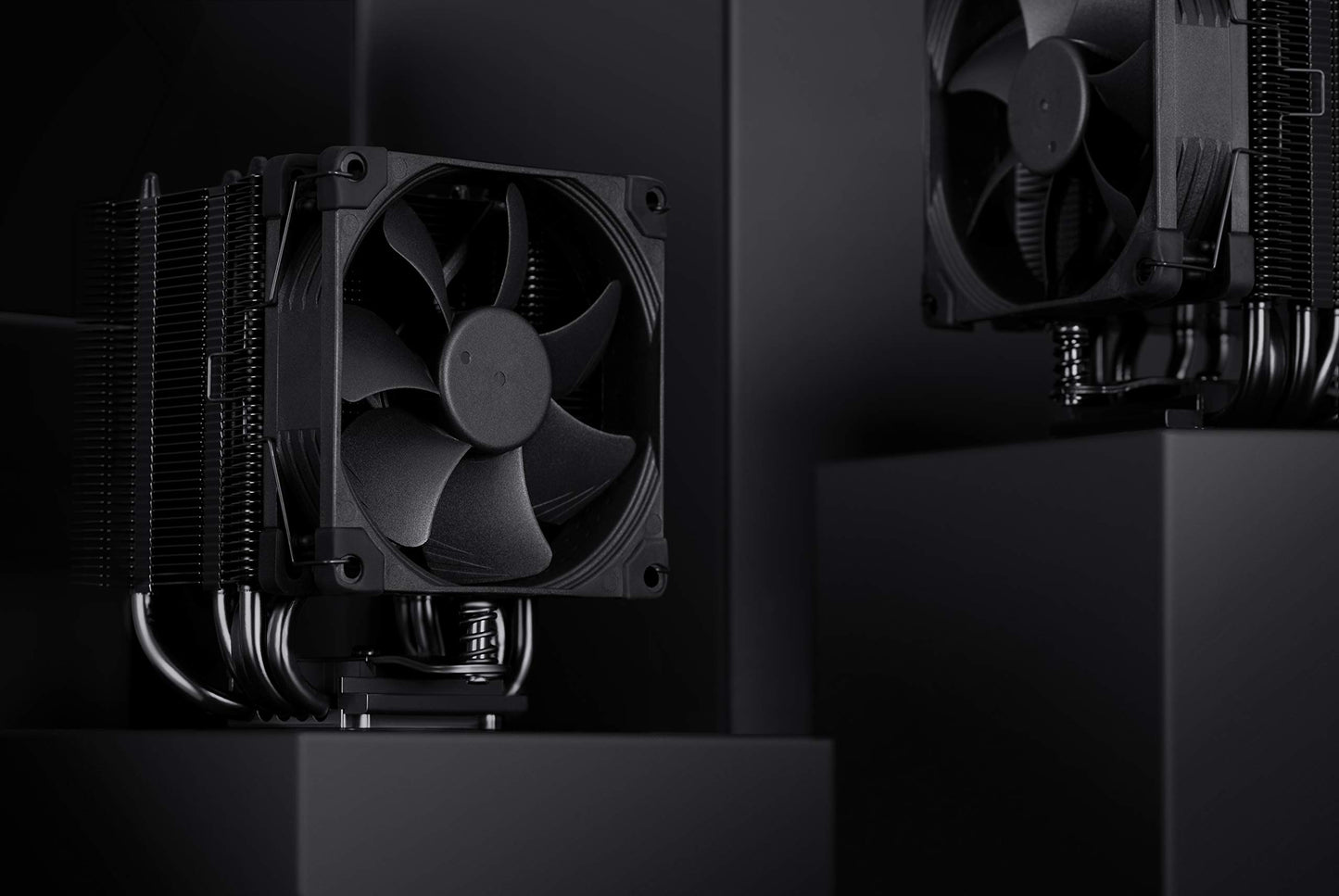Noctua NH-U9S chromax.Black, 92mm Single-Tower CPU Cooler (Black)