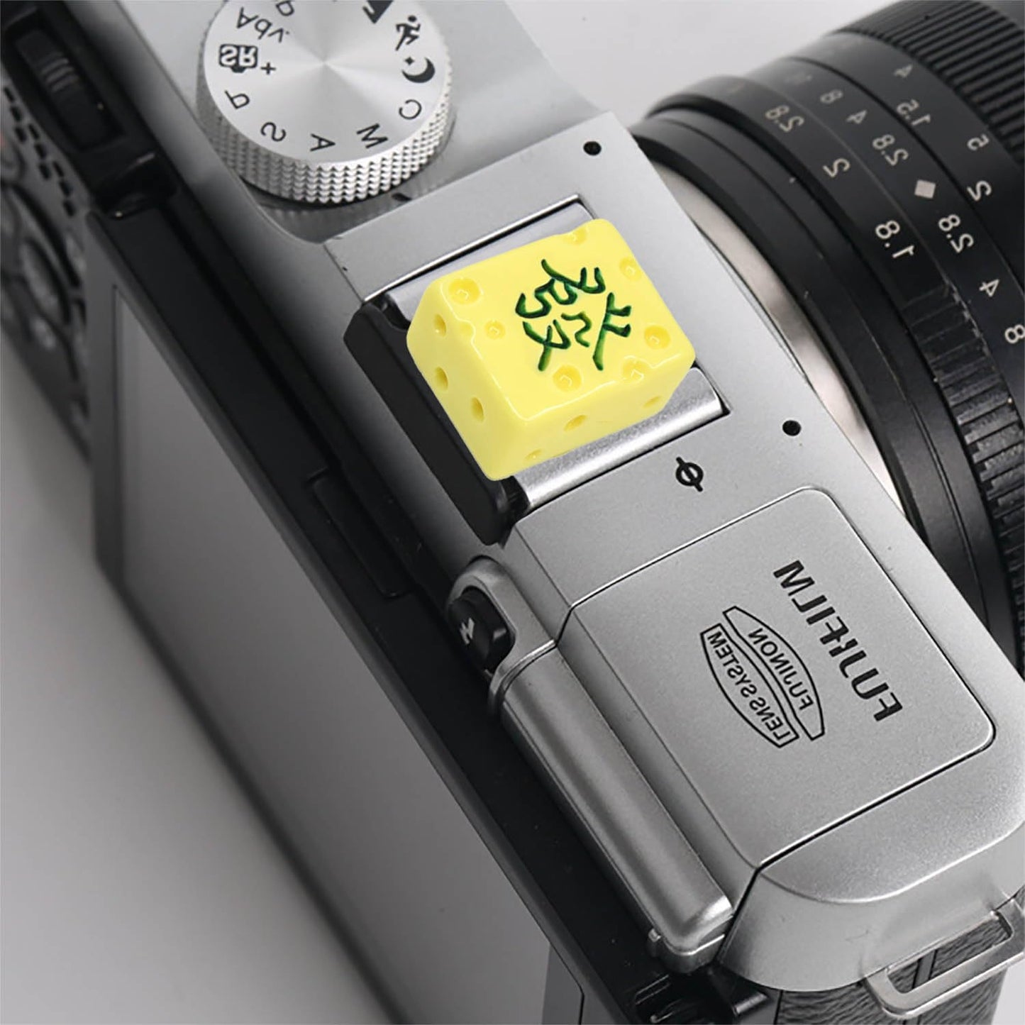 Camera Hot Shoe Cover, Cute Hot Shoe Cap, Hot Shoe Protector Compatible with Sony Fujifilm Fuji Canon Nikon Pentax Leical Panasonic (2pcs Mahjong)