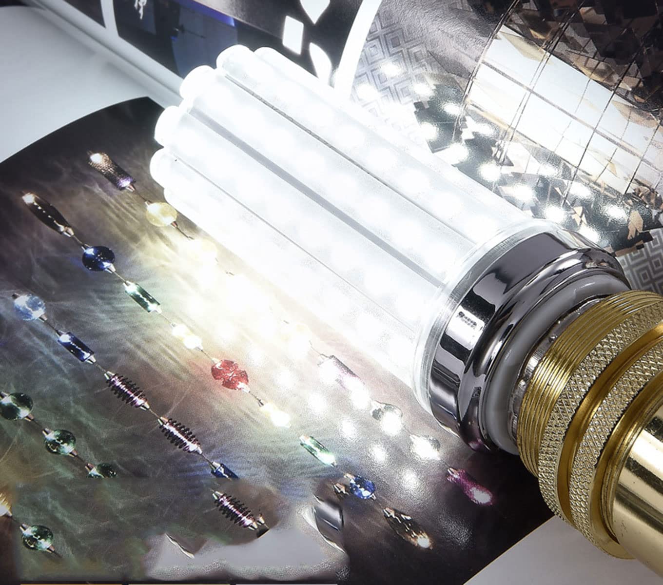 E12 LED Light Bulbs,20W Candelabra LED Bulbs 180 Watt Equivalent - 88 LEDs 2835 SMD 1800lm 6000K Daylight White Decorative Candle Base E12 LED