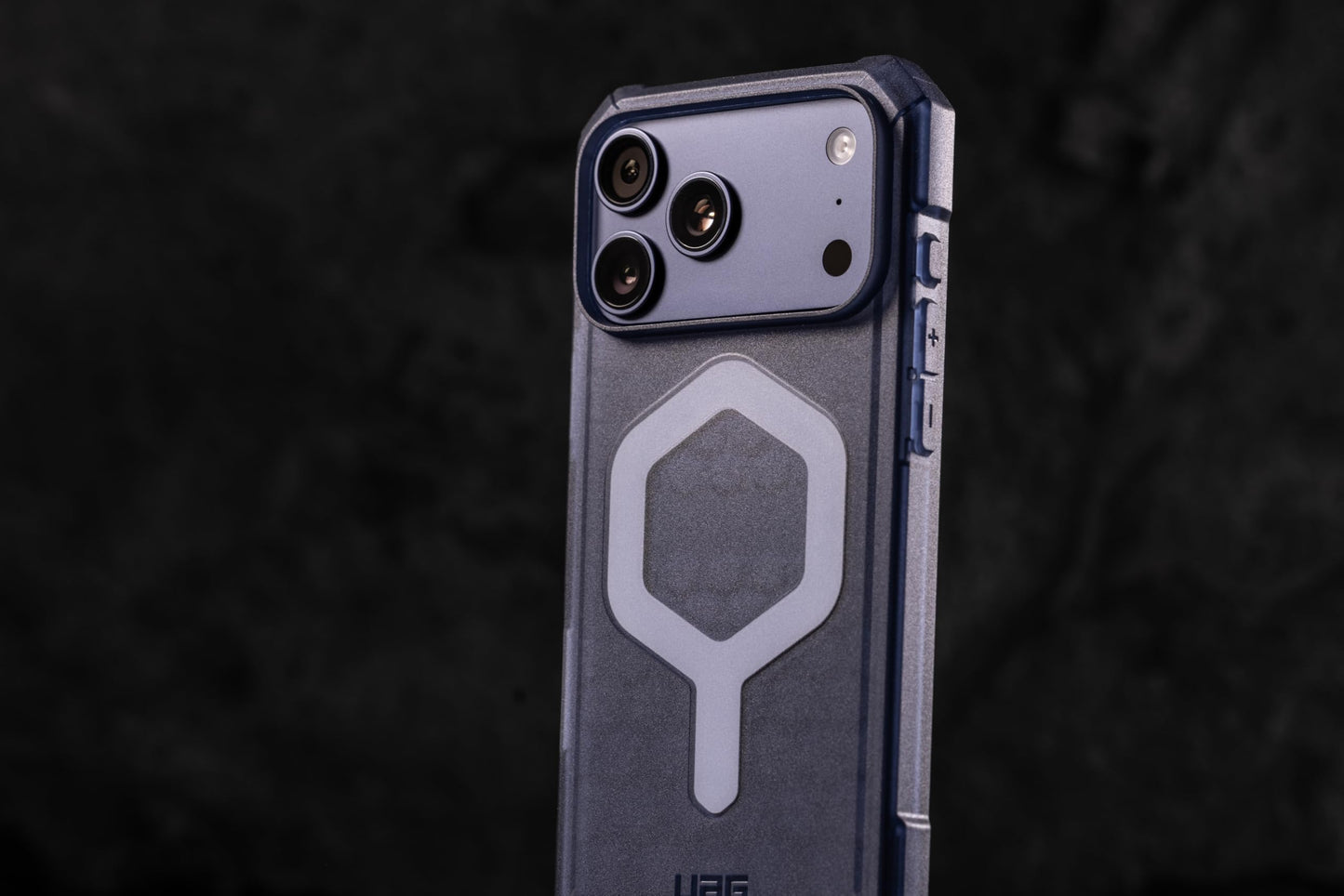 URBAN ARMOR GEAR UAG Designed for iPhone 17 Case Essential Armor - Compatible with MagSafe Translucent Military Grade Protective Cover, Cloud Blue