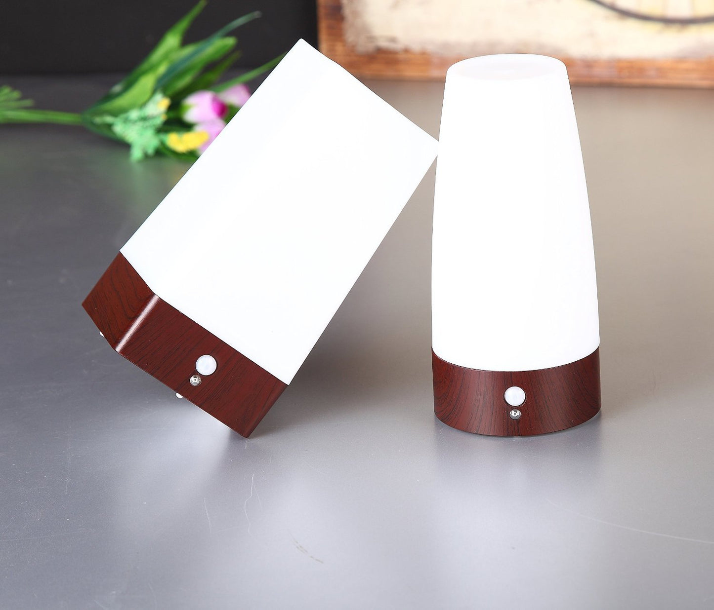 ZEEFO Motion Sensor LED Night Light 3 Modes Battery Powered LED Table Lamp,Sensitive Lights Stairway Bedroom/Bathroom Hallway Emergency Camping Lamp
