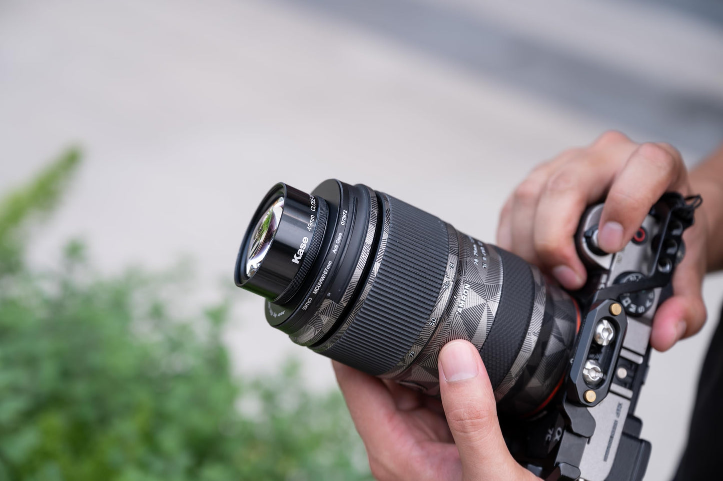 KASE MC Close up +2 Add On Macro Lens 49mm w 62mm & 67mm Step Down Adapters