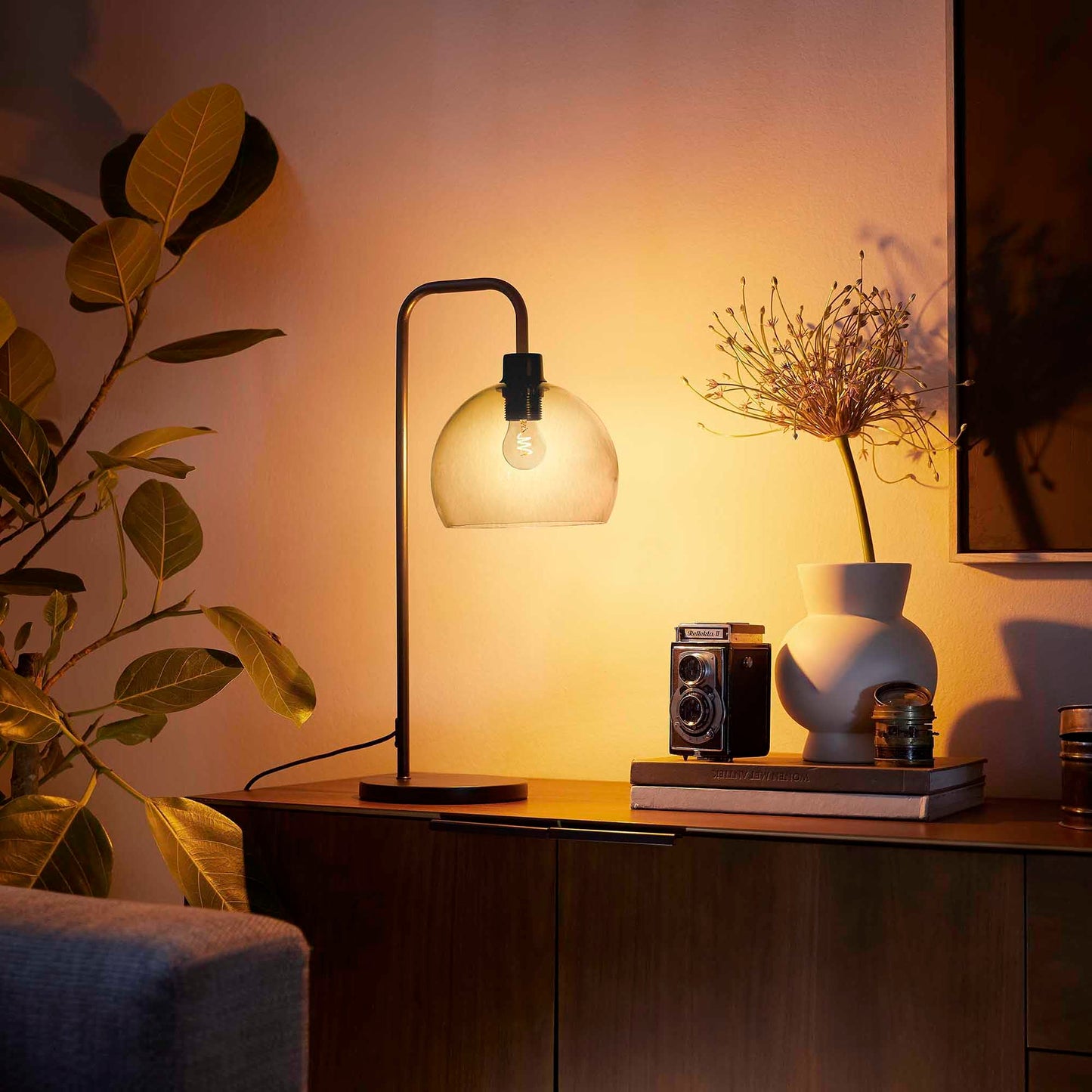 Philips 25-Watt Equivalent A15 Spiral Filament Dimmable E26 Vintage Edison LED Light Bulb EyeComfort 2000K Amber (1-Pack) 565655