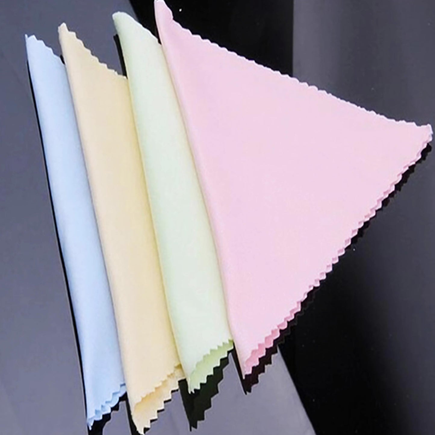 LGXEnzhuo 100pcs Microfiber Glasses Cleaning Cloth Fiber Material for Wiping Glasses Camera Lens and Mobile Phone 5.1 * 5.1 inch