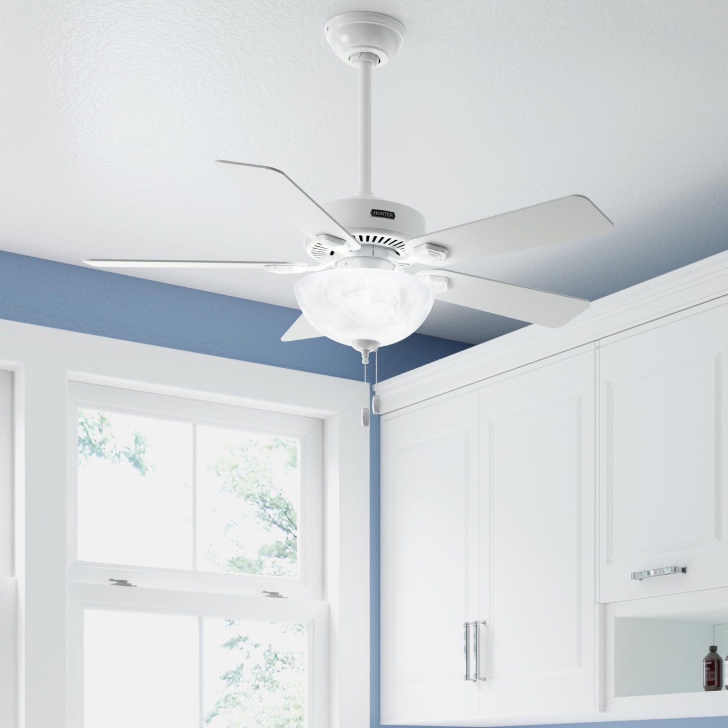 Hunter Fan 44 Inch Fresh White Indoor Ceiling fan with LED Light and Pull Chain for Bedroom, Living Room, Office, Basement, Kitchen, Dining Room