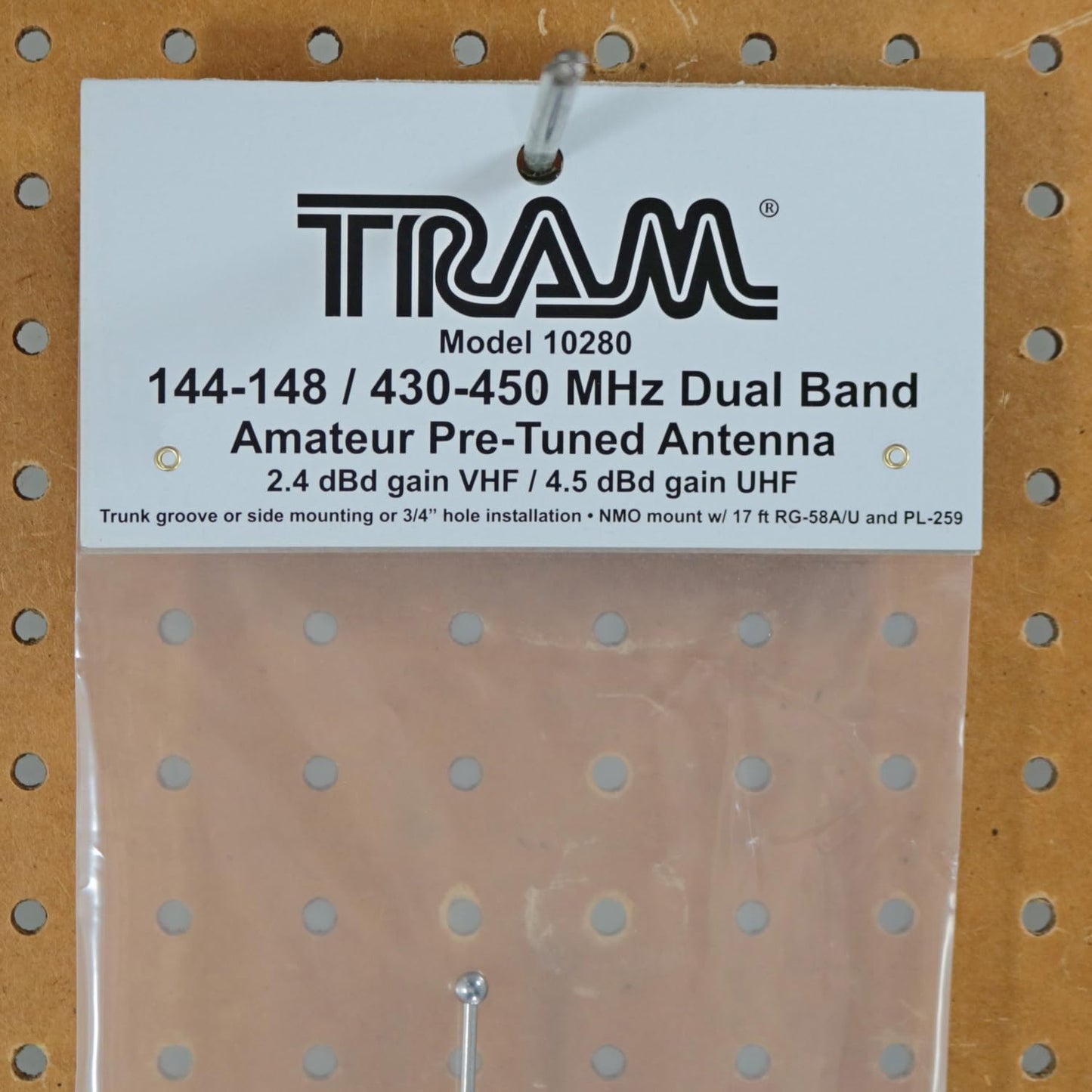 Tram 10280 Pre-Tuned 144MHz-148MHz VHF/430MHz-450MHz UHF Dual-Band Amateur Trunk or Hole Mount Antenna Kit with PL-259 Connector