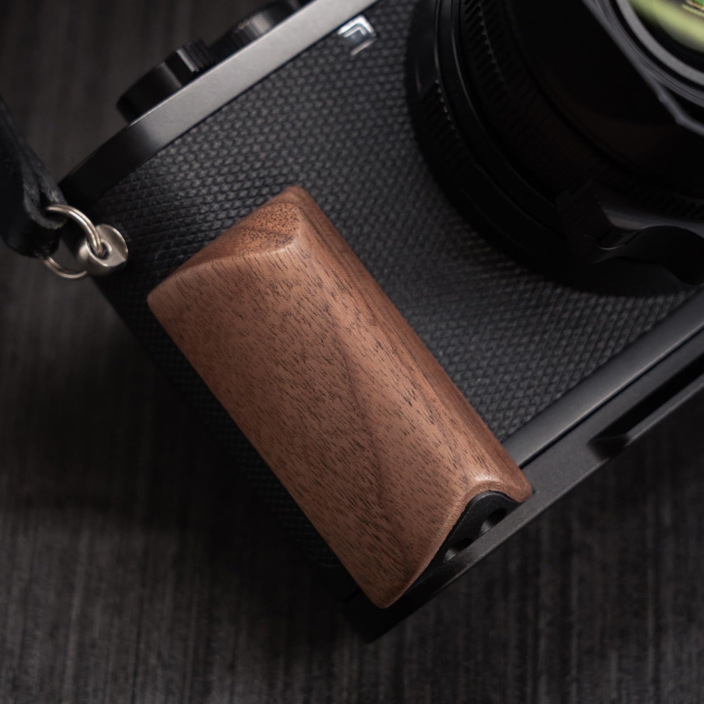 Iborrys L-Shaped Camera Handle ?Compatible with Leica Q3 Camera ?Precious Vintage Solid Wood Grip | Handcrafted by Experienced Artisans (Walnut)