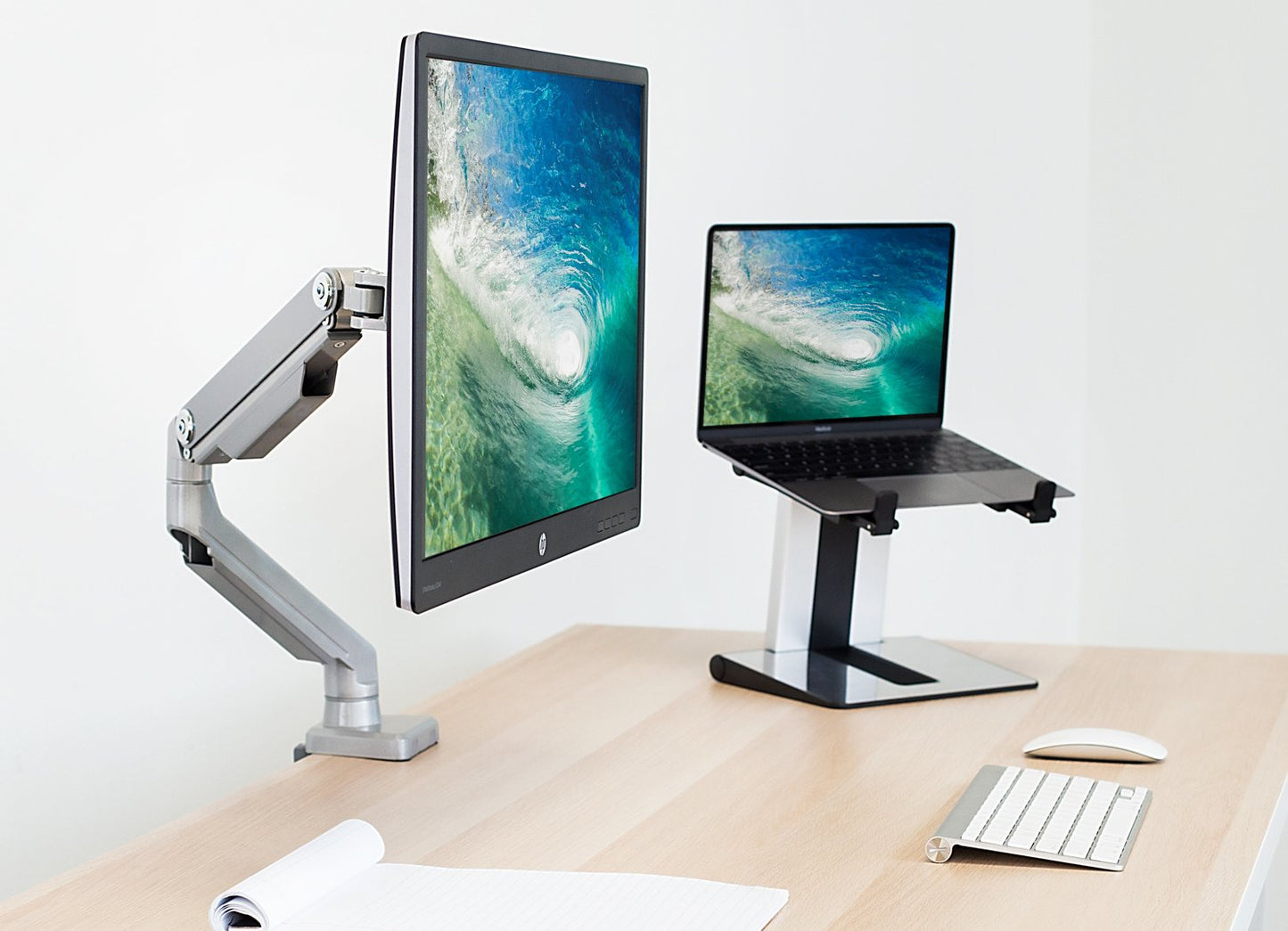 Mount-It! Single Monitor Arm Desk Mount, Mechanical Spring Height Adjustable Monitor Stand for 13-32 Inch Screens up to 17.6 lbs, VESA 75x75