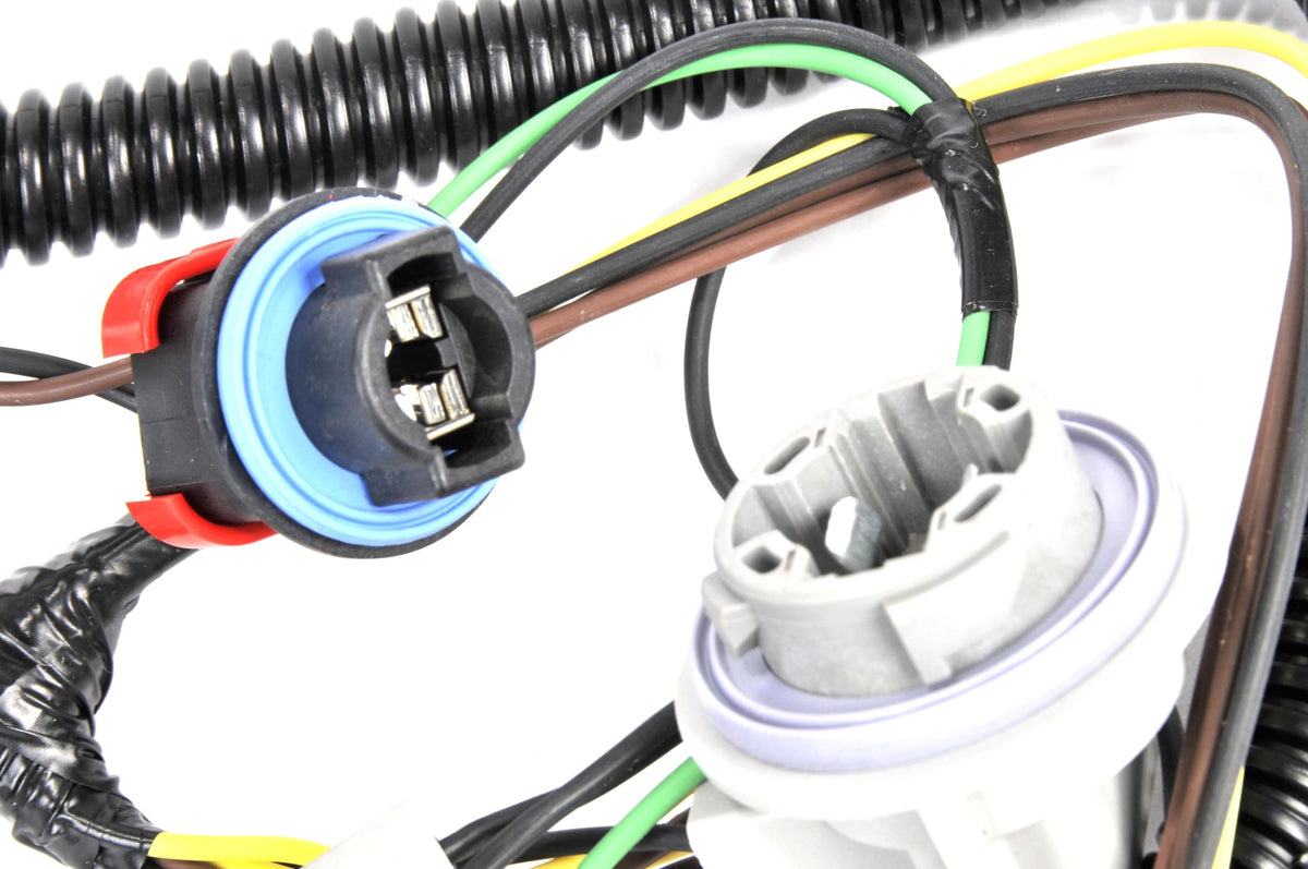 GM Genuine Parts 22739271 Tail Light Wiring Harness