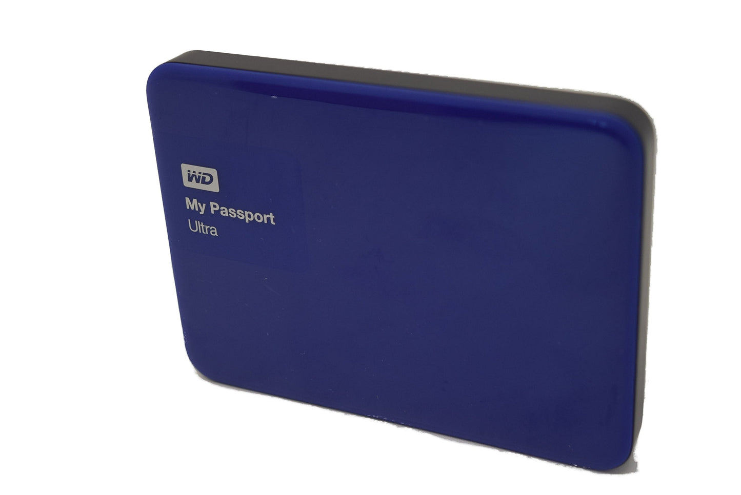 WD 1TB My Passport Ultra USB 3.0 Secure Portable External Hard Drive, Blue (WDBGPU0010BBL-NESN) [Old Model]