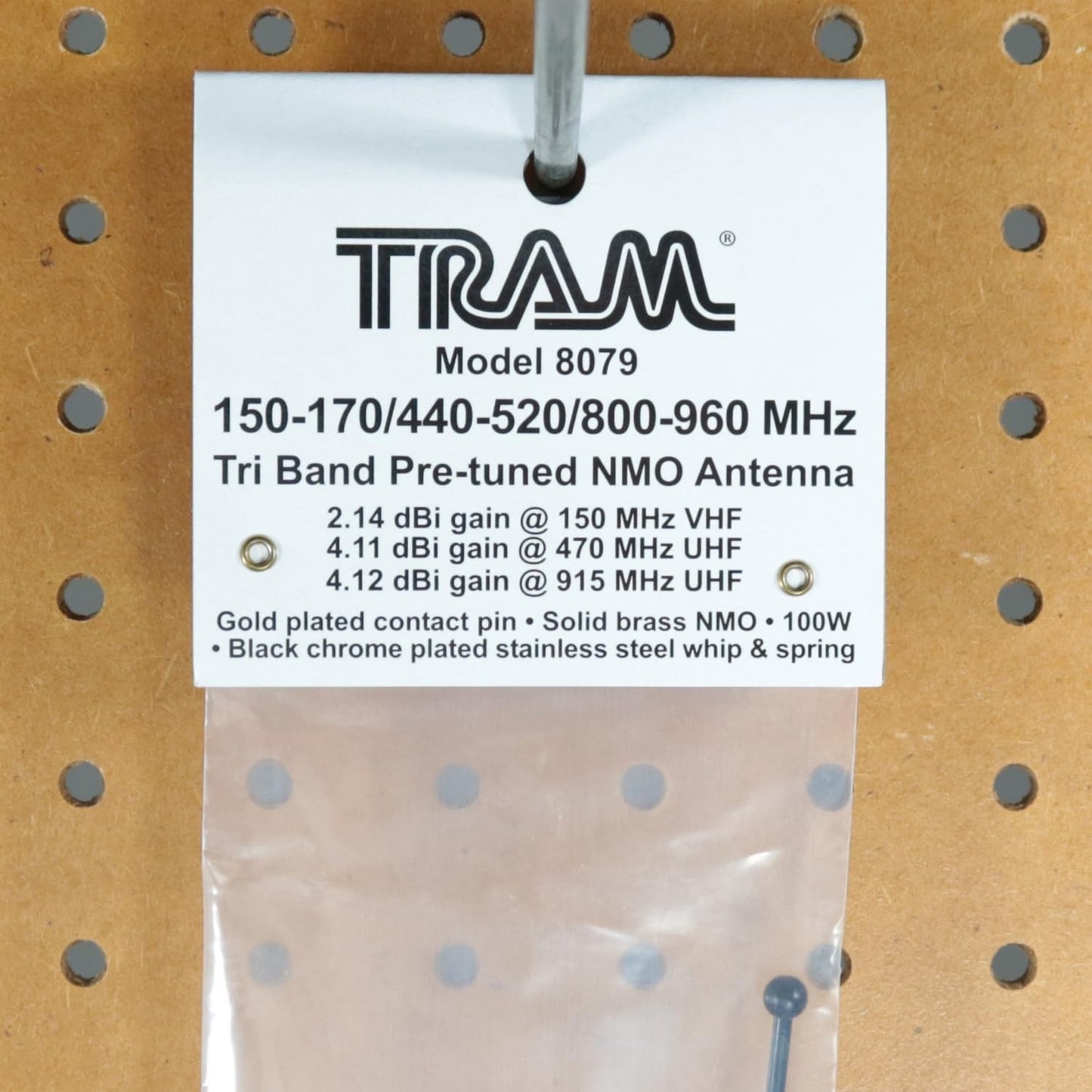 Tram® 150 to 170/440 to 520/800 to 960 MHz 4.12-dBi Gain 17-1/2-In. Tall Pre-Tuned Tri-Band NMO Wideband Antenna