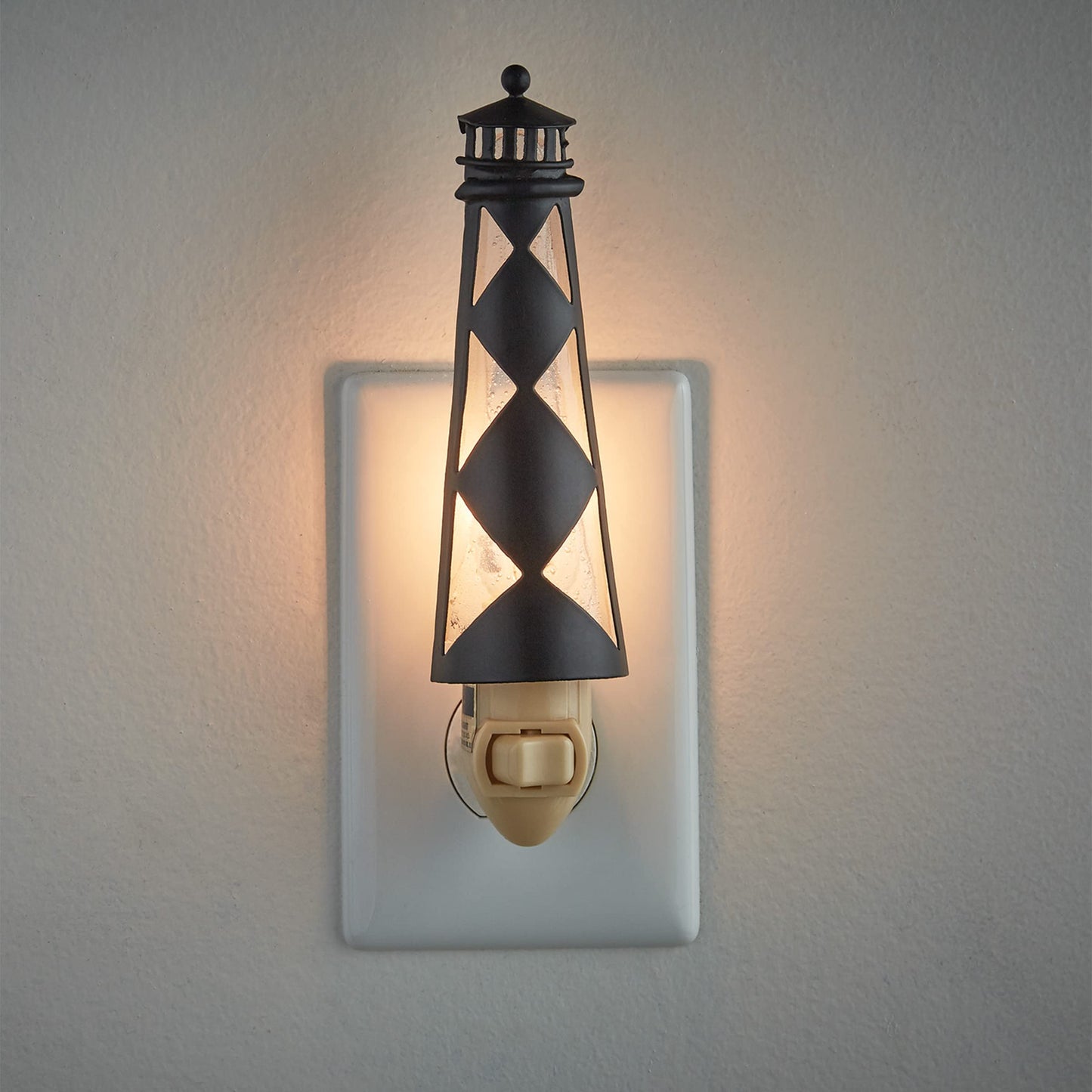 Park Designs Cape Lookout Night Light | Coastal Lighthouse Plug in Accent Lamp | Metal and Glass Construction | Nautical Wall Lighting for Hallway