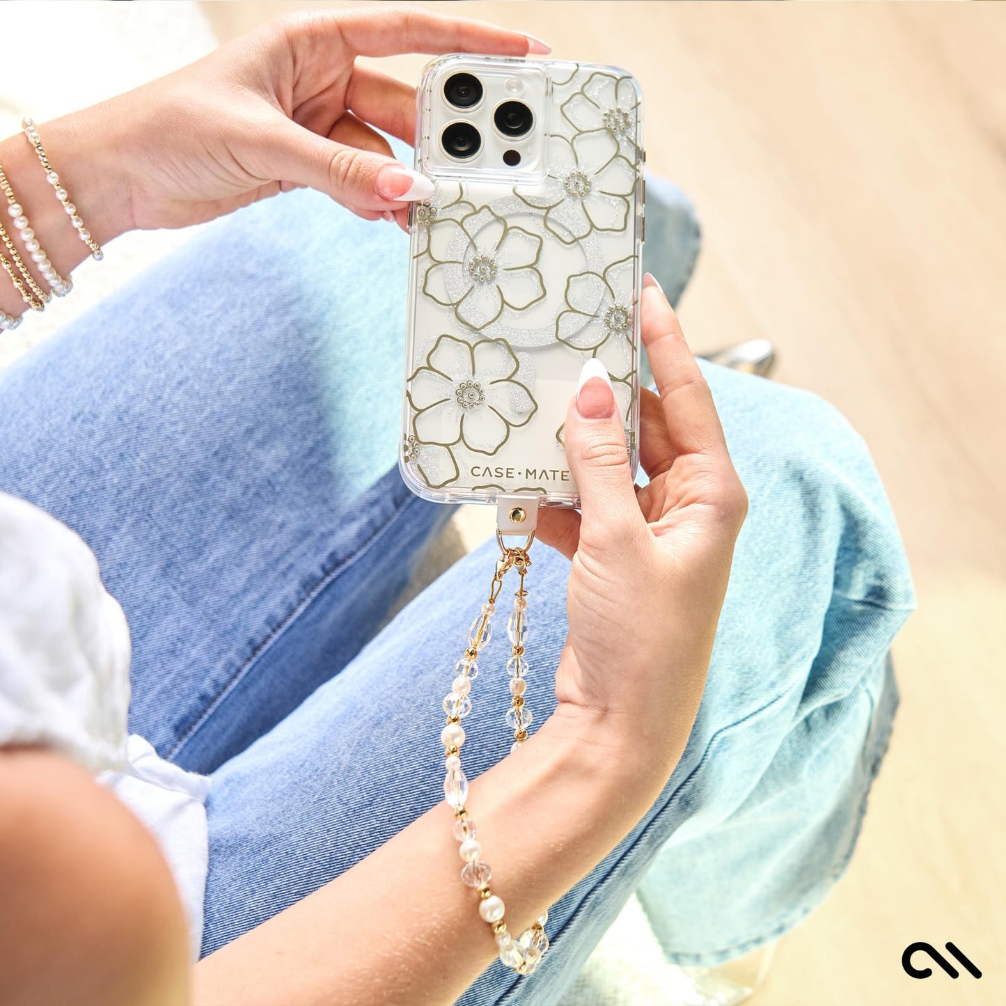 Case-Mate Phone Charm Wrist Strap w/Pearls & Crystals - Crystal Pearl Gold