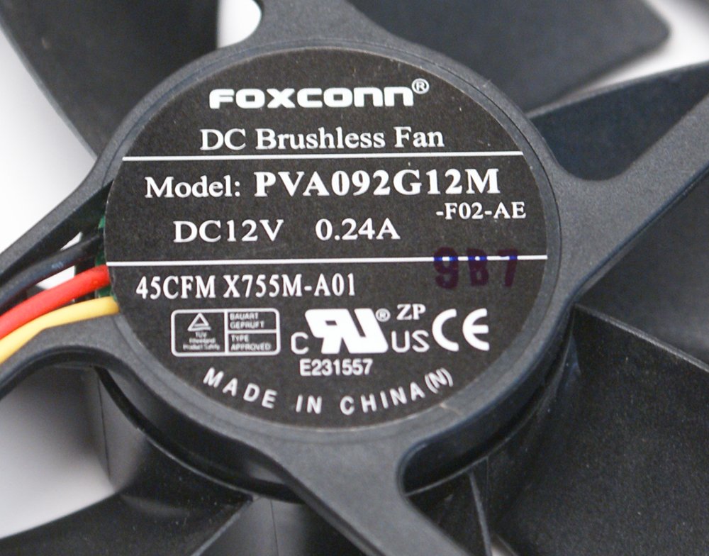 Foxconn PVA092G12M DC12 Volt 0.24 Amp, Rear Case Brushless Cooling Fan 92mm x 92mm x 25mm, 3-WIRE/3-PIN CONNECTOR