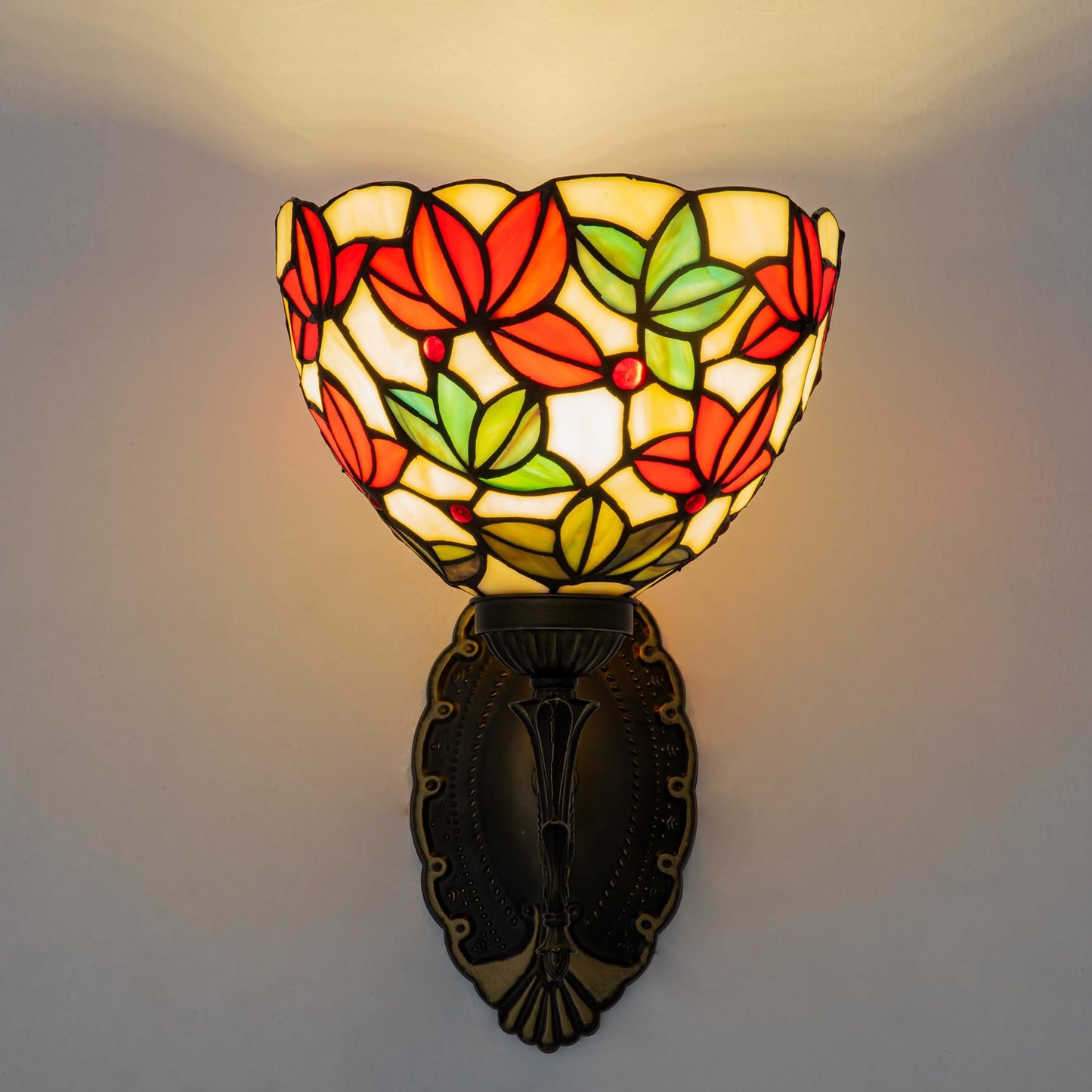 Msrzuds Tiffany Stained Glass Wall Sconce Lamp 8" Maple Leaf Floral Shade Decoration Wall Mount Light for Living Hallway Corridor Stairs Housewarming