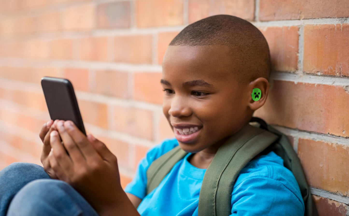 eKids Minecraft Bluetooth Earbuds with Microphone, Wireless Earbuds with Charging Case