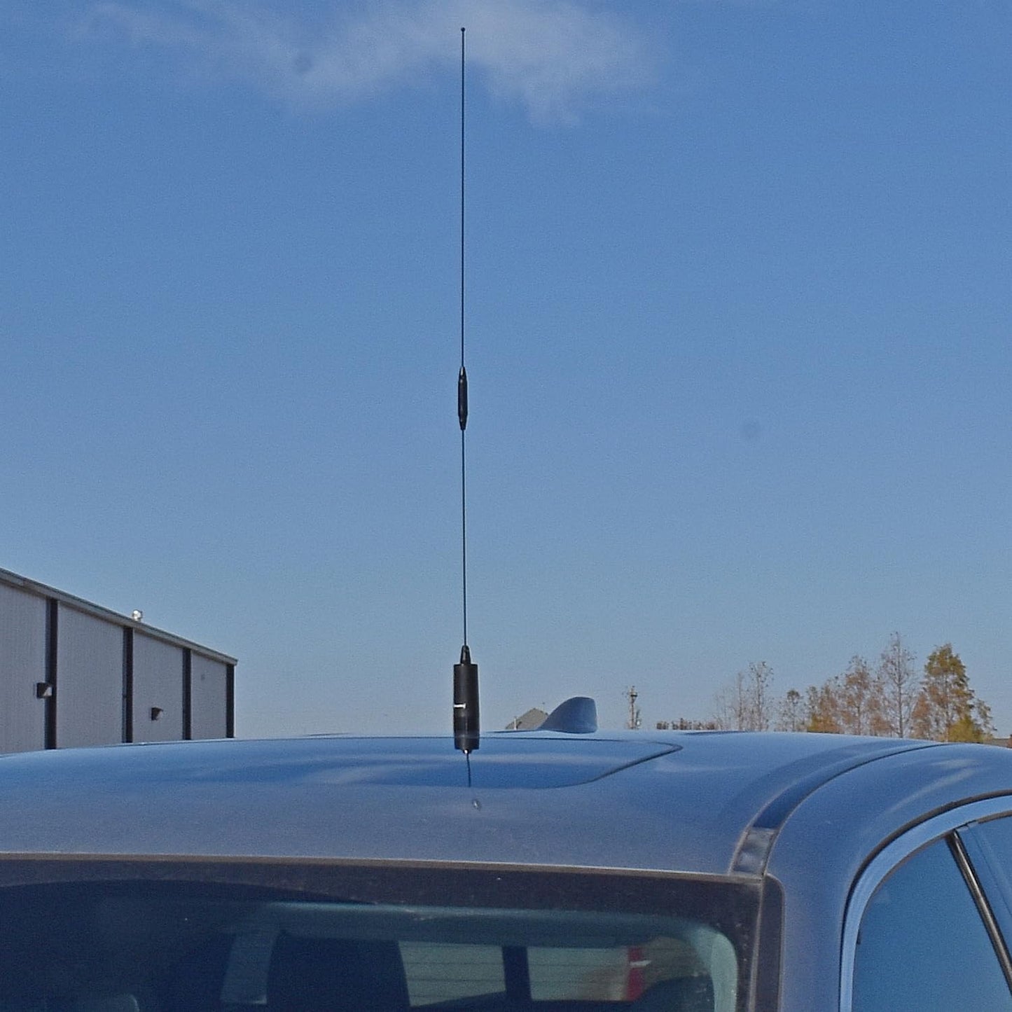 Browning® Amateur Dual-Band 144 to 148 MHz/430 to 450 MHz Pretuned NMO Antenna (Black/Chrome)