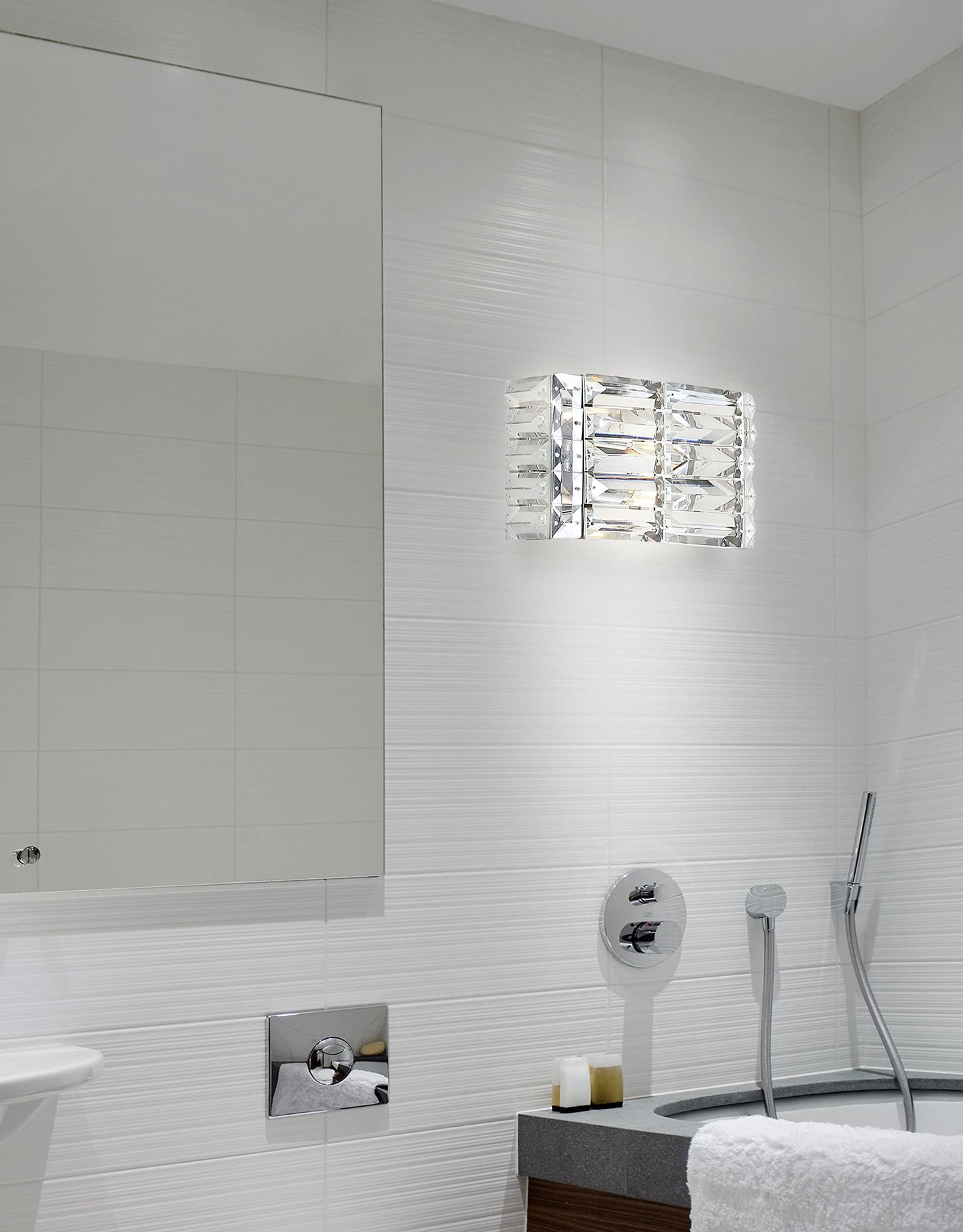 JONATHAN Y 10" Chrome Modern Crystal Vanity Light, LED Bathroom Wall Sconce, 1-Light Fixture for Mirror, Glam Lighting with Clear Crystal Shade, Art
