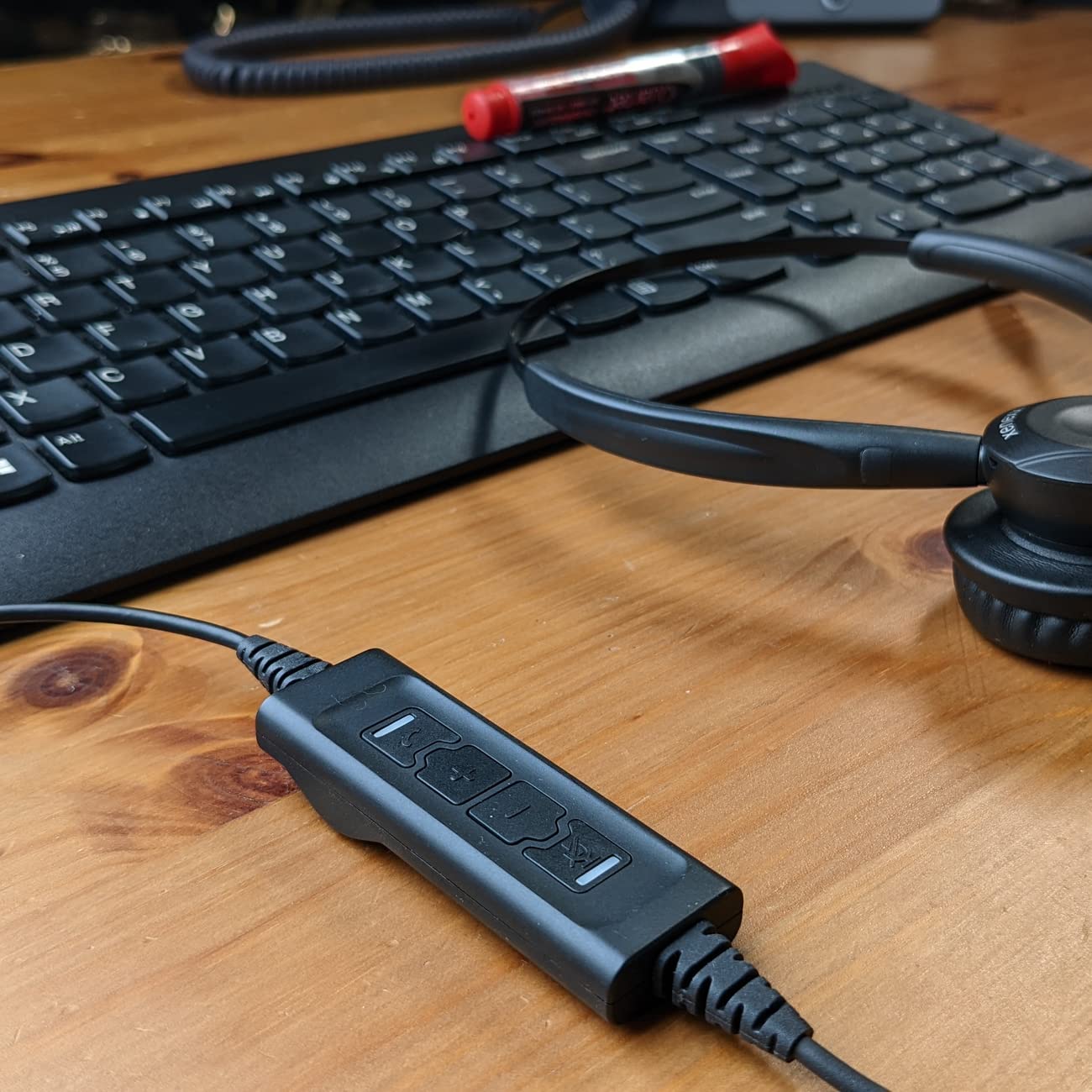 Headset USB Adapter for Laptop, PC - Made for Poly Plantronics Wired Headphones with Mic and Quick Disconnect (QD), Volume, Mute Controls at