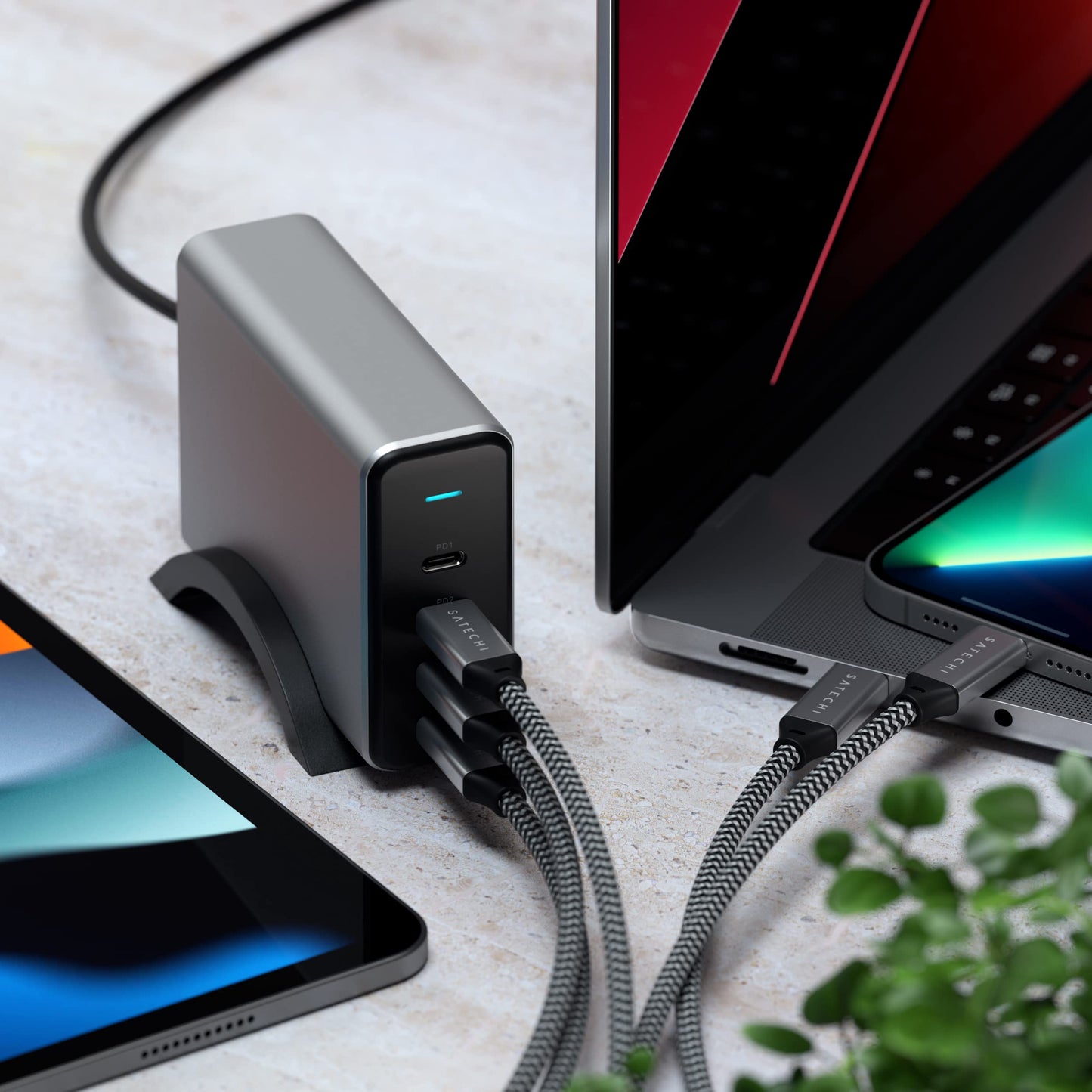 Satechi 165W USB C 4-Port GaN Charging Station, 4 USB-C PD, Laptop Charger, for MacBook Air/Pro M5/M4/M3, iPad Air/Pro M5/M4/M3, iPad 11th gen, iPad