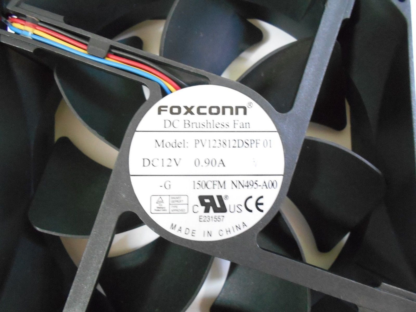 FOXCONN DC Brushless Fan PV123812DSPF 01 P/N NN495 120mm x 38mm, 0.90 A, 12 V, 150 CFM, 4 wire, 5-pin connector