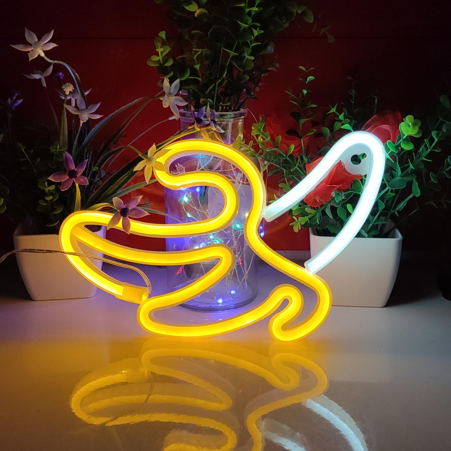 JYWJ Neon Light,USB or 3-AA Battery Powered Neon Signs,LED Desktop Wall Decoration,Various Parties,Decoration Of Business Premises(Banana)