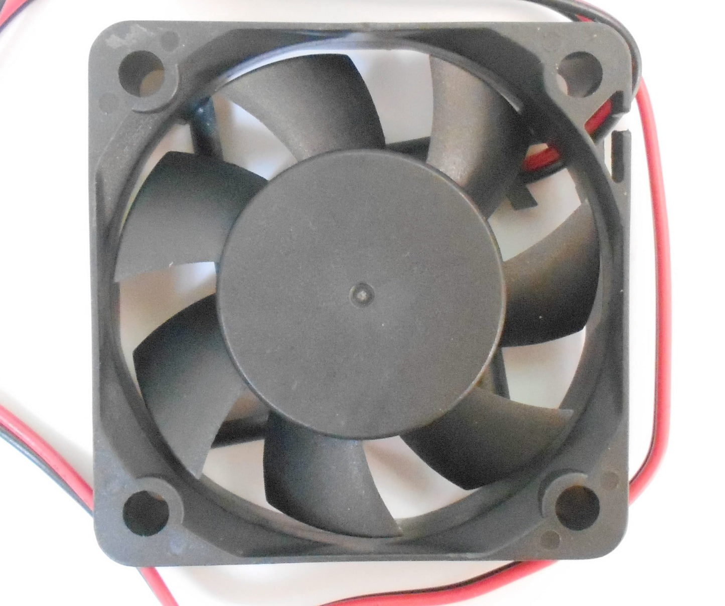 SUNON KD1205PHB2 12V 0.9W 2WIRE 50X50X15MM Cooling Fan