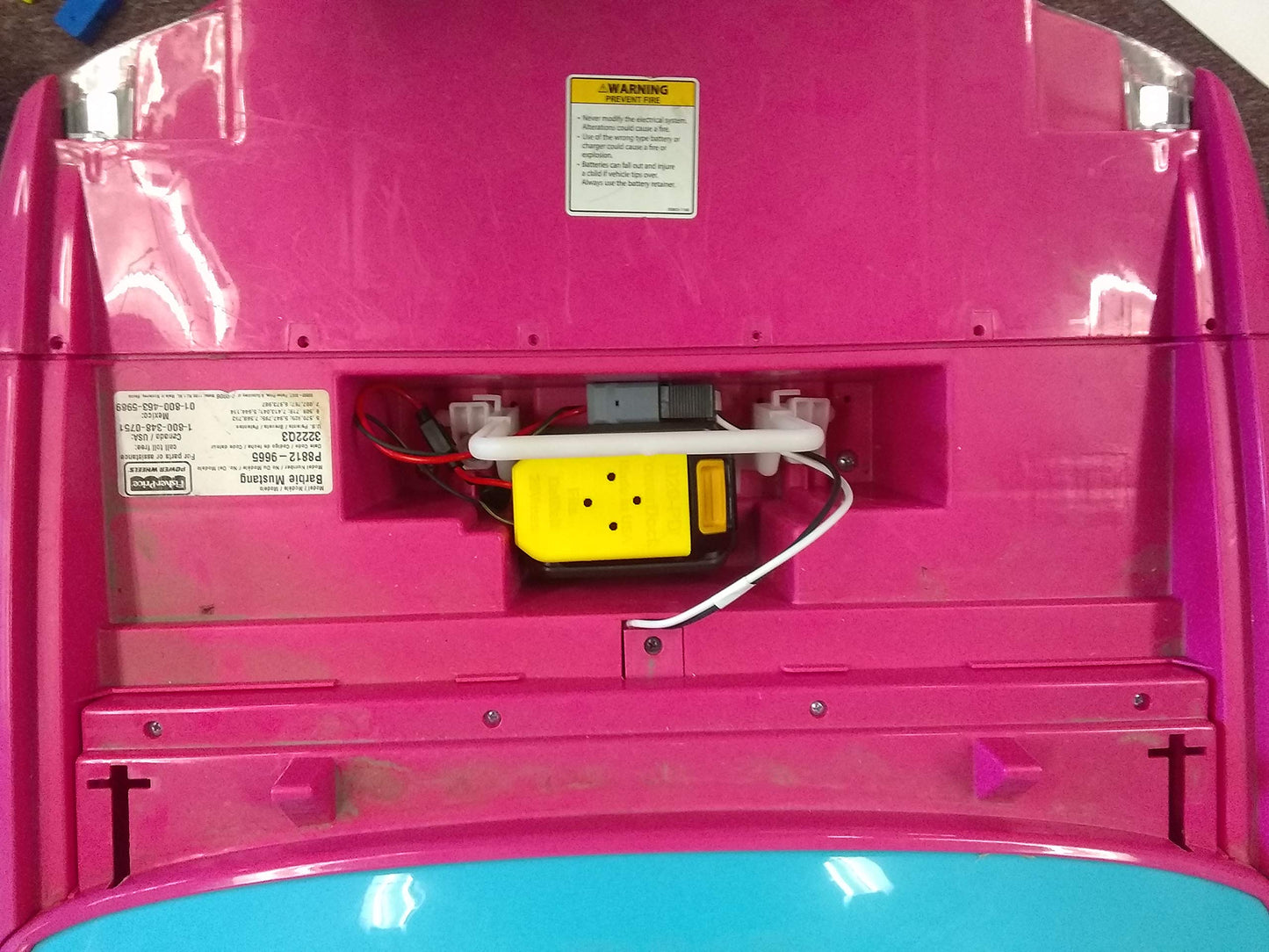 PW-D20F Adapter. Compatible with Power Wheels 12V Vehicle and Compatible with DeWalt D20 Litihium 20V Battery with Fuses USA