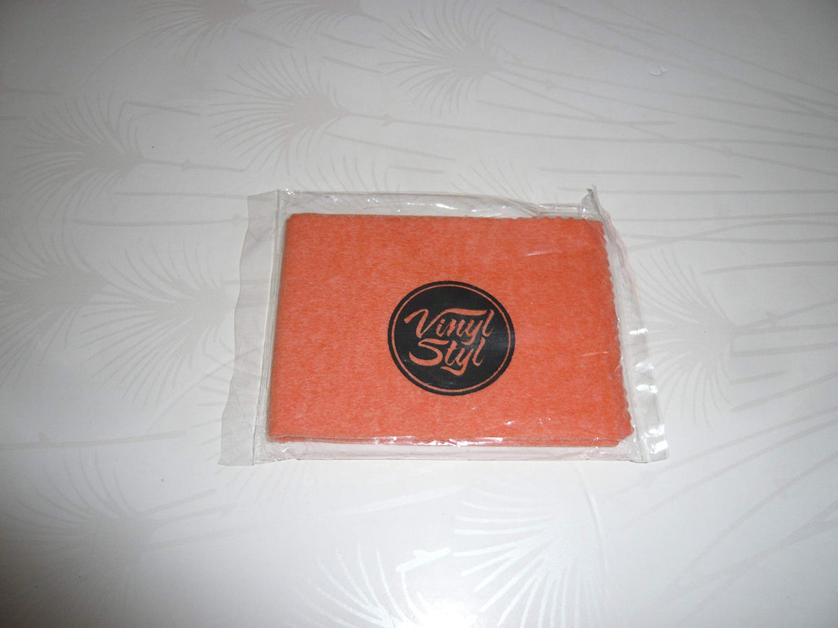 Vinyl Styl Lubricated Cleaning Cloth (Single)