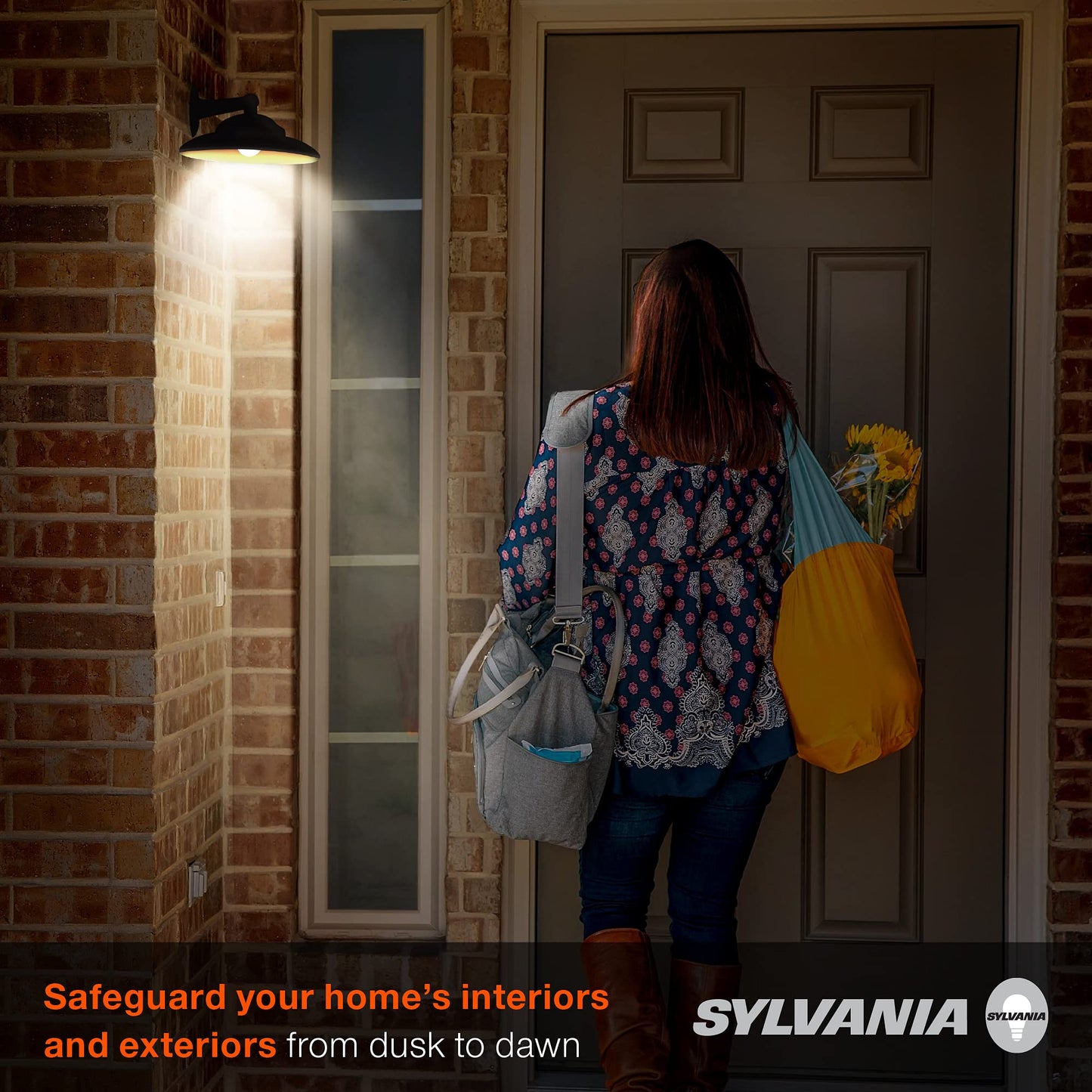 Sylvania Dusk to Dawn A19 LED Light Bulb with Auto On/Off Light Sensor, 60W=9W, 800 Lumens, 2700K, Soft White - 1 Pack (41288)