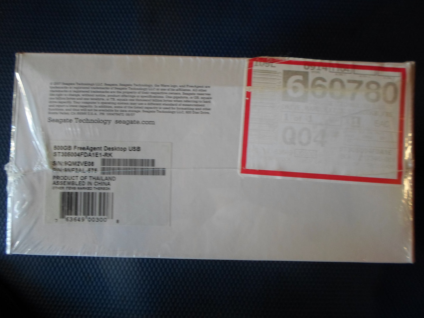 Seagate FreeAgent 500 GB 3.5-Inch USB 2.0 Hard Drive ST305004FDA1E1-RK