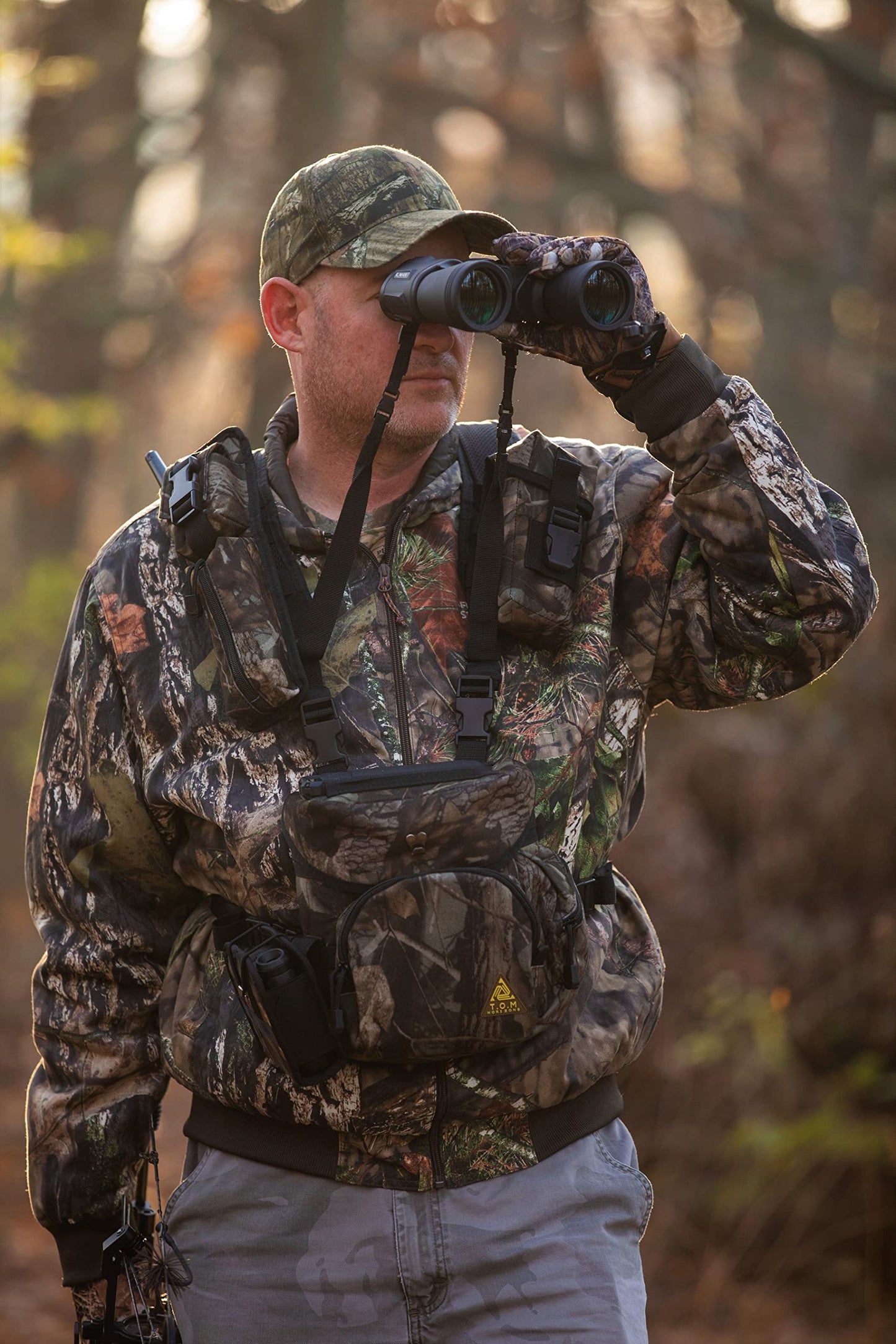 Binoculars Harness Case Pack, Bino Pack with Rangefinder Compartment - Detachable Molle Compartments Camouflage for Hunting, Hiking and Birdwatching