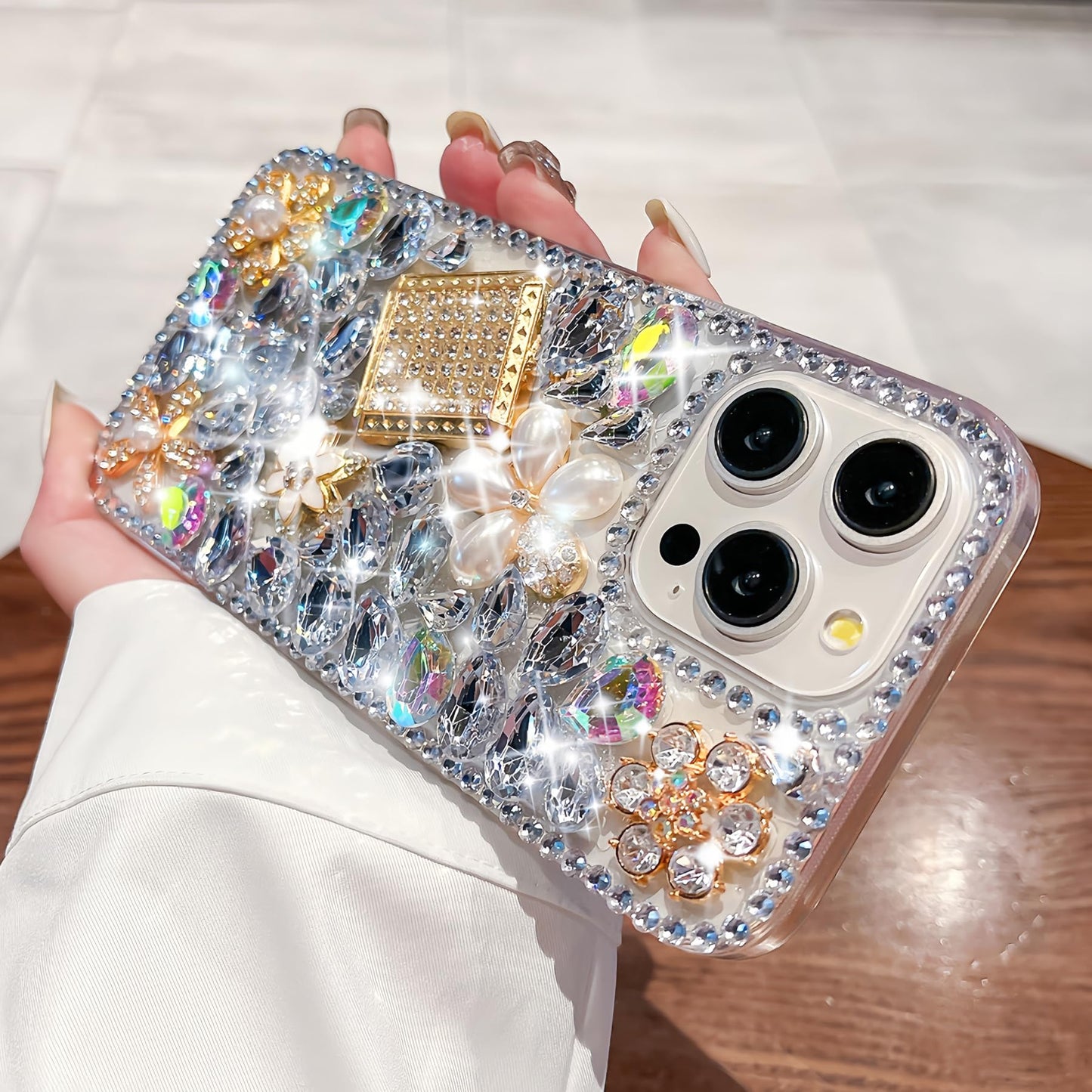 MOSEZA Compatible with iPhone 17 Pro Case Luxury Cute Bling Design Rhinestone Diamond Glitter Sparkle Girly Protective Phone Cover Case for Women Girl