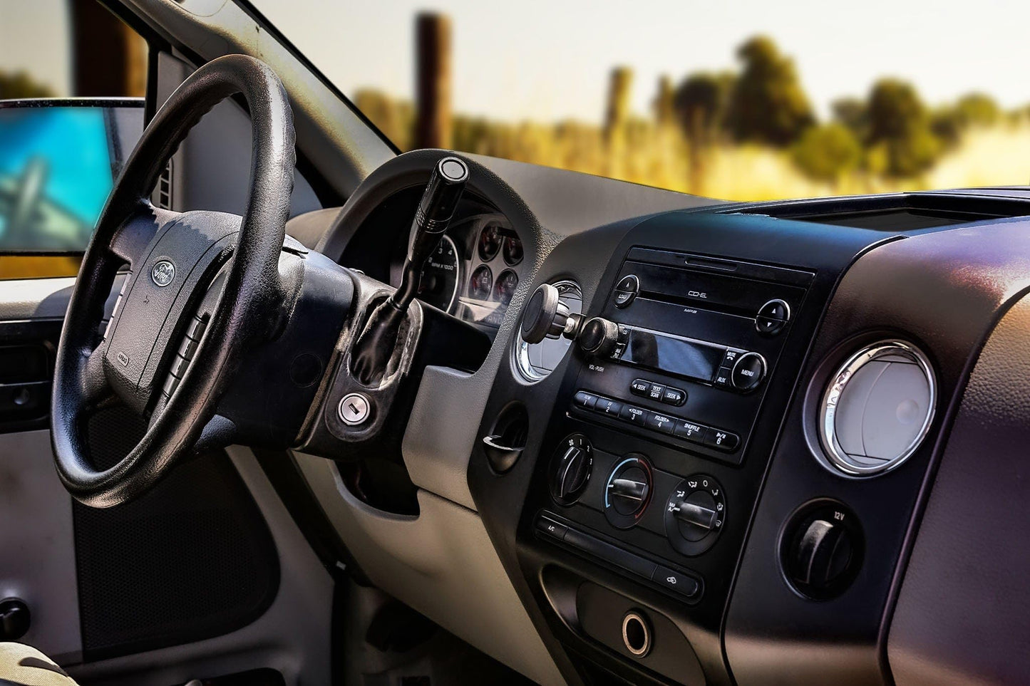 Course Motorsports DirectFit Phone Mount: Ford F-150 (2004-2008), Expedition (2007-2014) Magsafe Compatible Head - Non Charging Left or Right