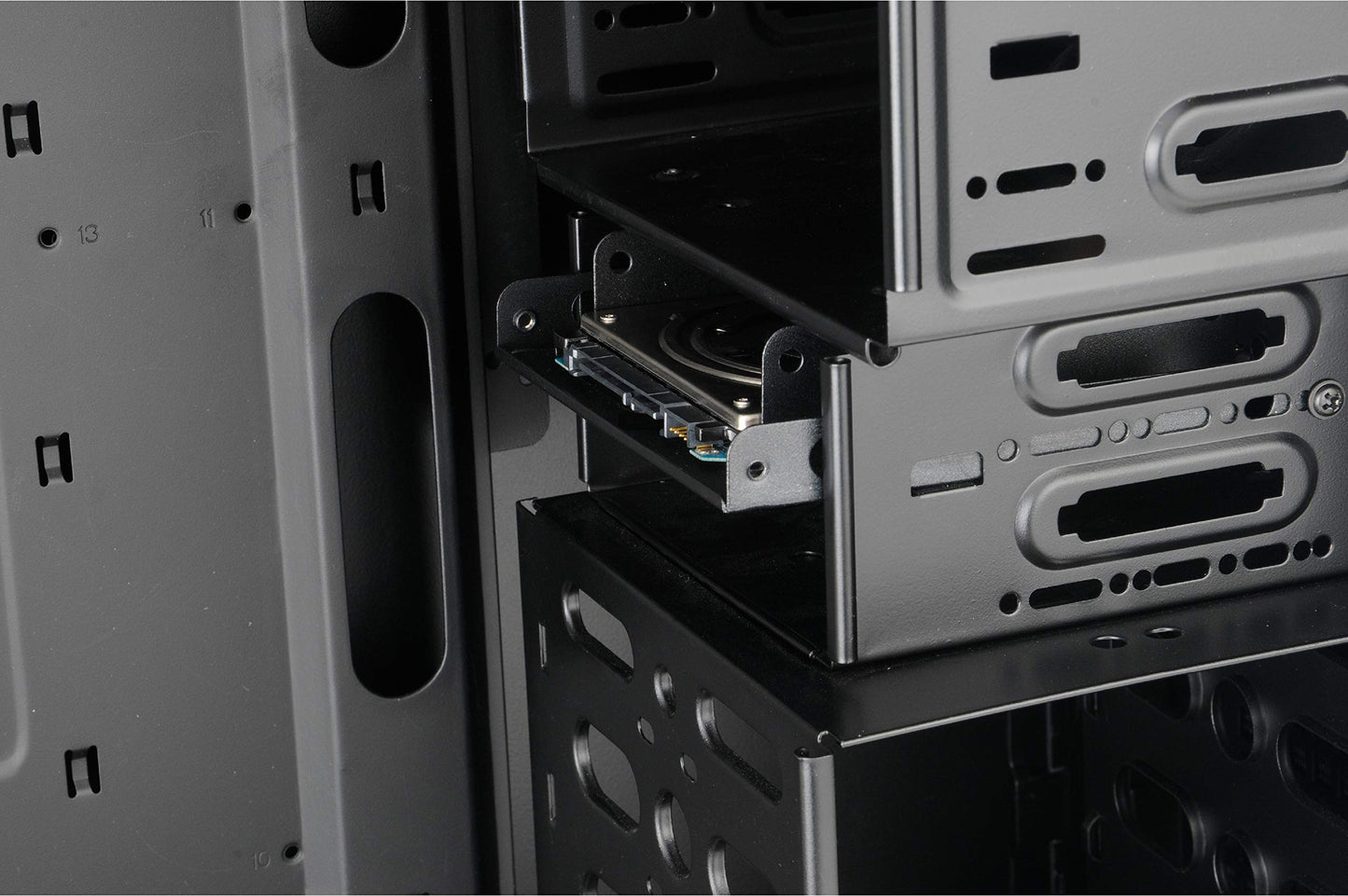 Akasa SSD & HDD Adapter | AK-HDA-03 | 3.5 Inch to 2.5 Inch Mounting Bracket Converter | Internal Hard Disk Drive and Solid State Drive Bracket