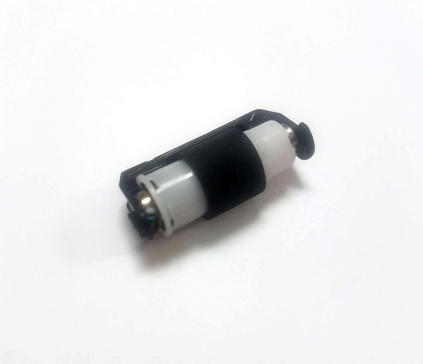Altru Print CB493A-RK-AP Roller Kit for Color Laser Printer CM2320 / CP2025 Includes Tray 1 Parts for CC436-67904 and Tray 2 Parts for CC430-67901