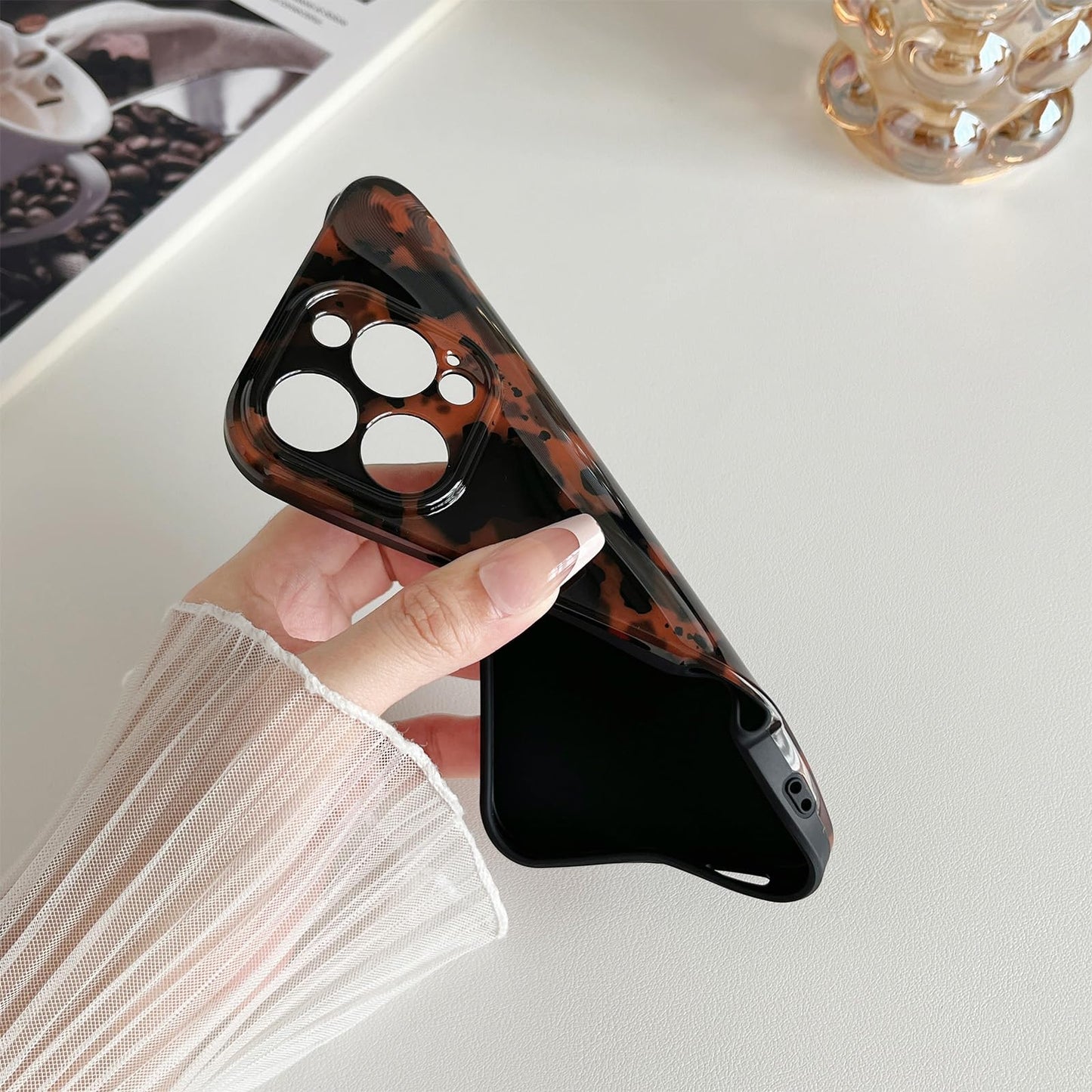 Huahuacase Compatible with for iPhone 15 Case, Tortoise Shell Retro Amber Brown Cheetah Print Leopard, Fashion Classic Soft TPU Protective Shockproof