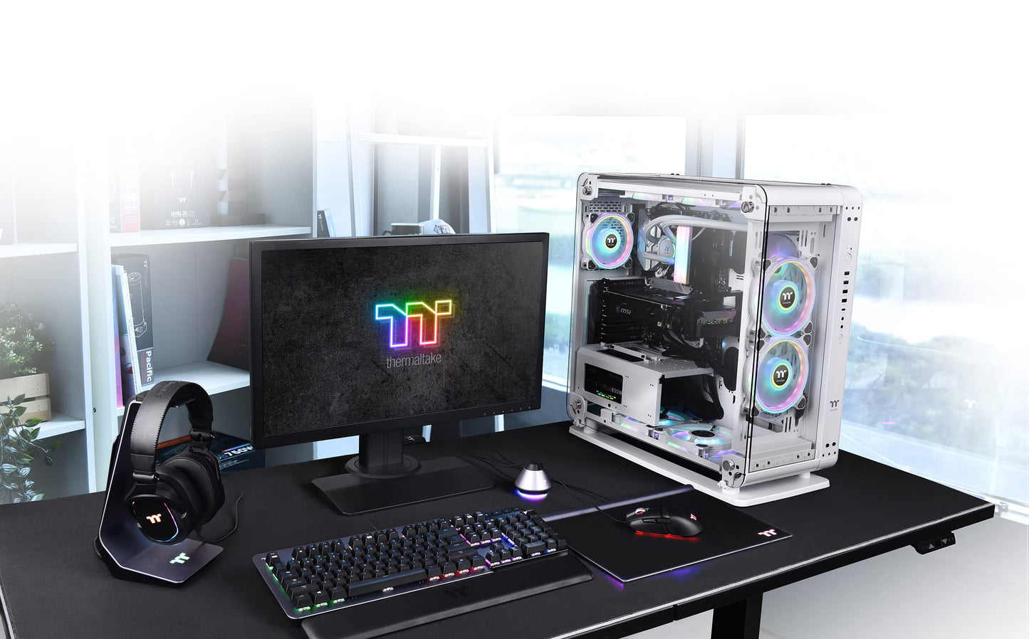 Thermaltake The Core P6 TG Snow Edition transformable ATX Mid Tower Fully Modular Computer Case with Tt LCS Certification CA-1V2-00M6WN-00