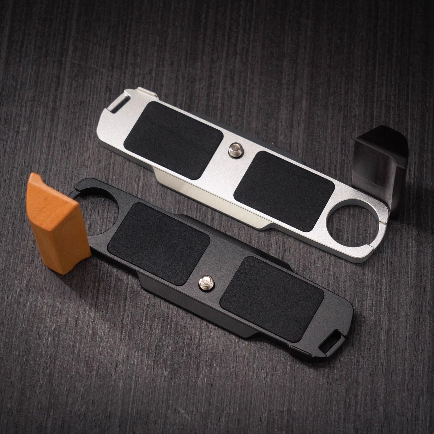 Handmade Wooden Wood Hand Grip L Alloy Base Plate for Olym pus OM2 OM1 OM-1 OM-2 Camera Holder (Ebony + Black Base)