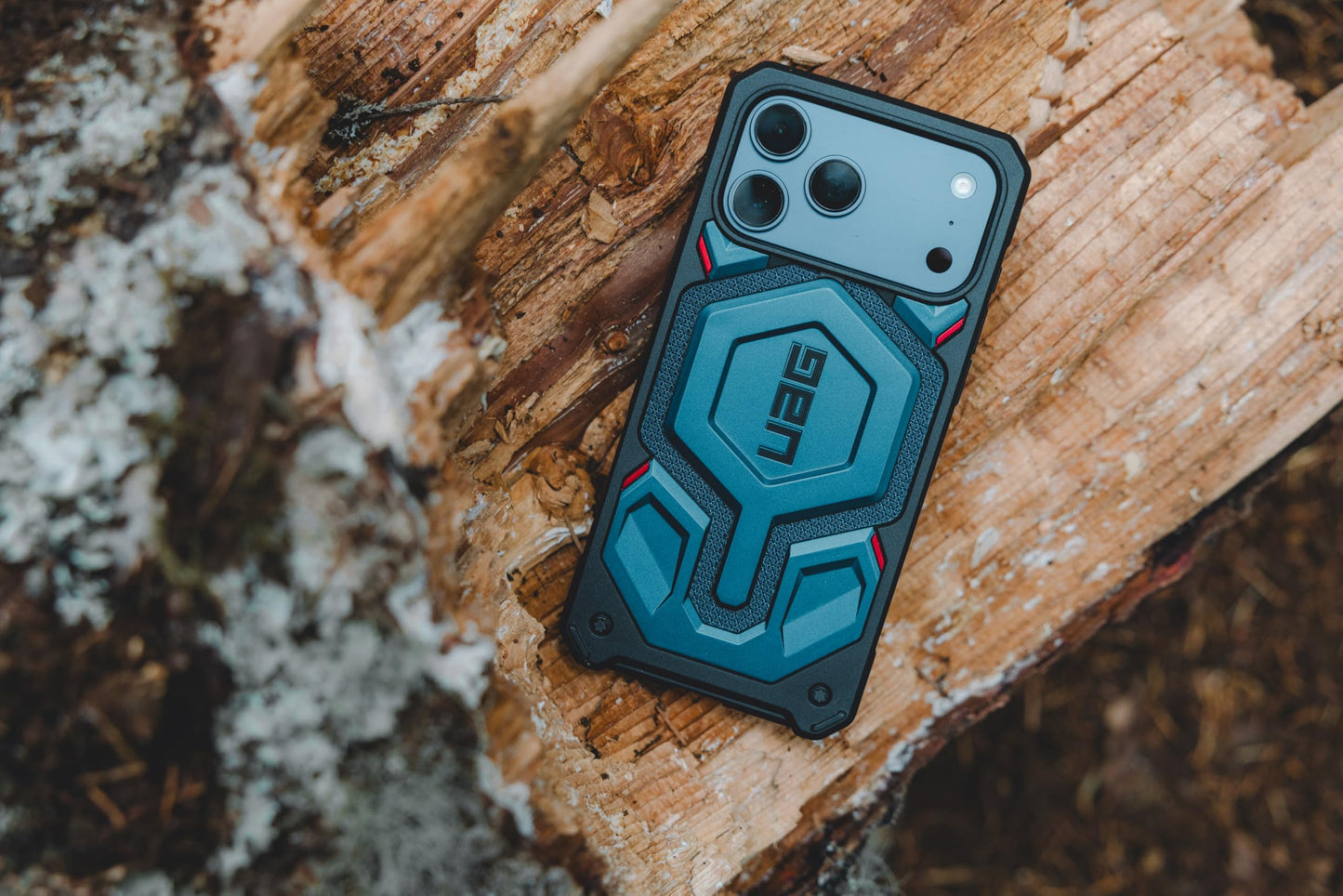 URBAN ARMOR GEAR UAG Designed for iPhone 17 Pro Max Case Monarch Pro - Compatible with MagSafe Military Grade Protective Cover, Kevlar Mallard