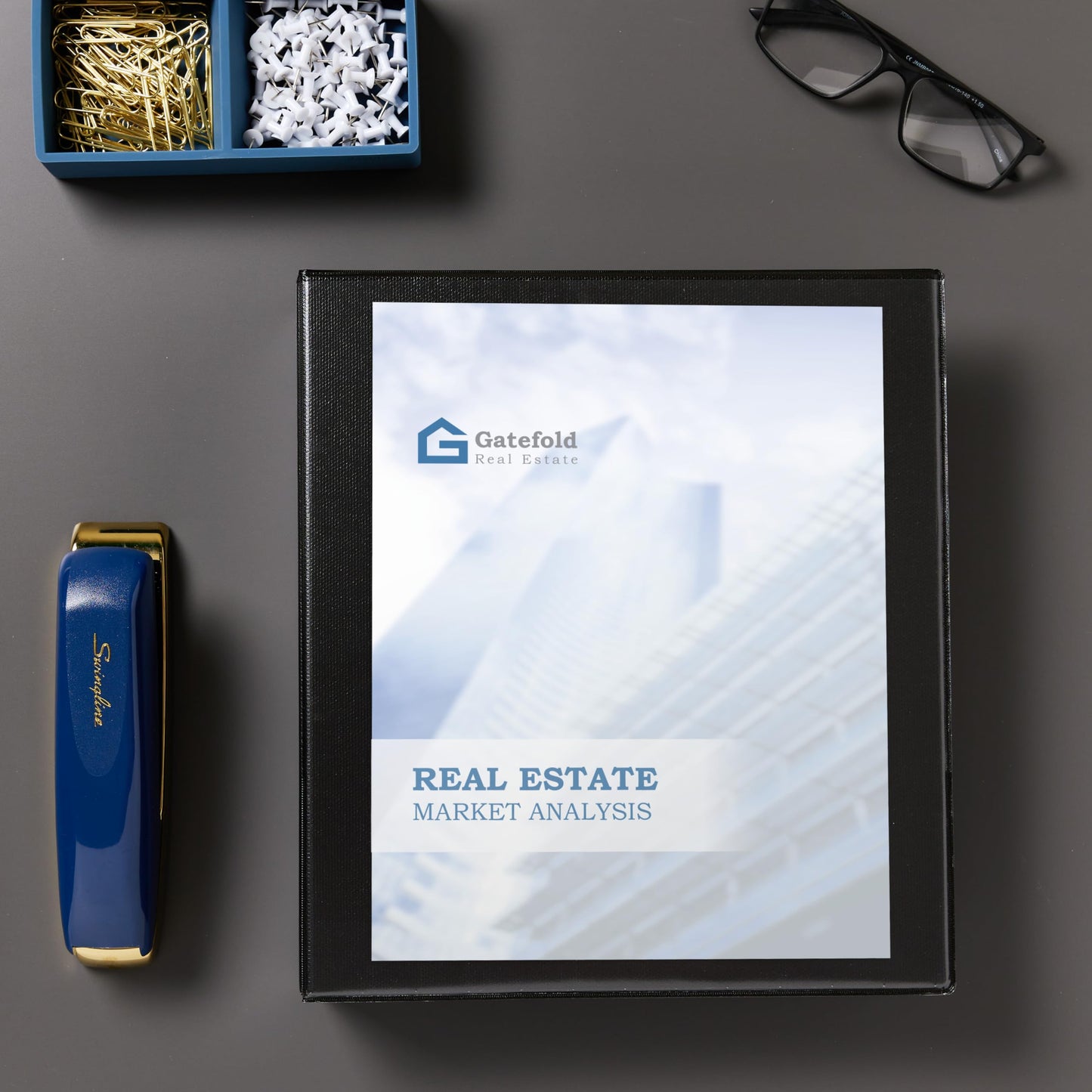Avery® Showcase Standard View 3 Ring Binder, 1.5" Slant Rings, 375-Sheet Capacity, 2.1 Inch Wide Spine, 1 Black Binder, Ideal for Lightweight