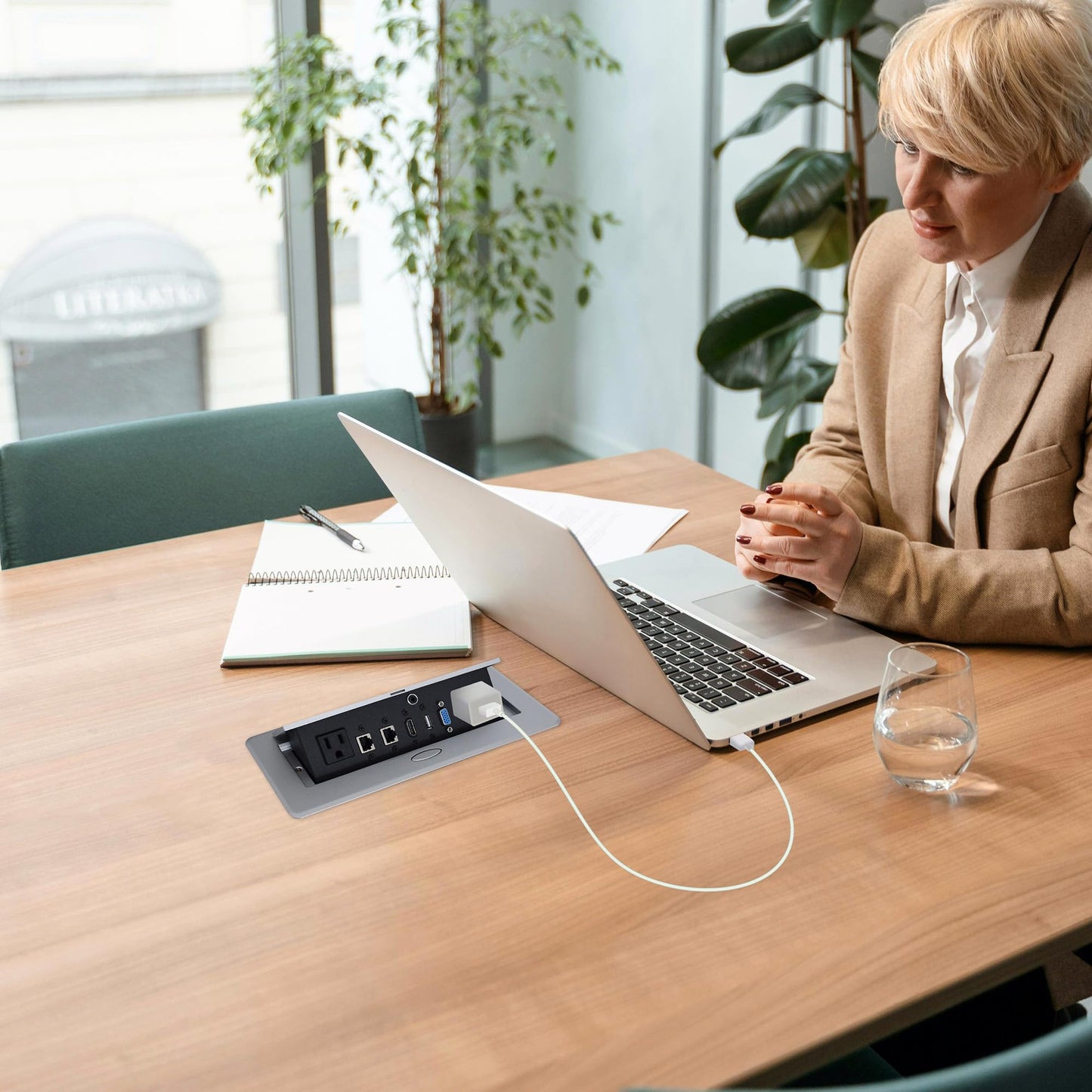 Table Pop up Power Strip Date Hub Connection Box with Outlet Network HDMI for Office Desk?Silver?
