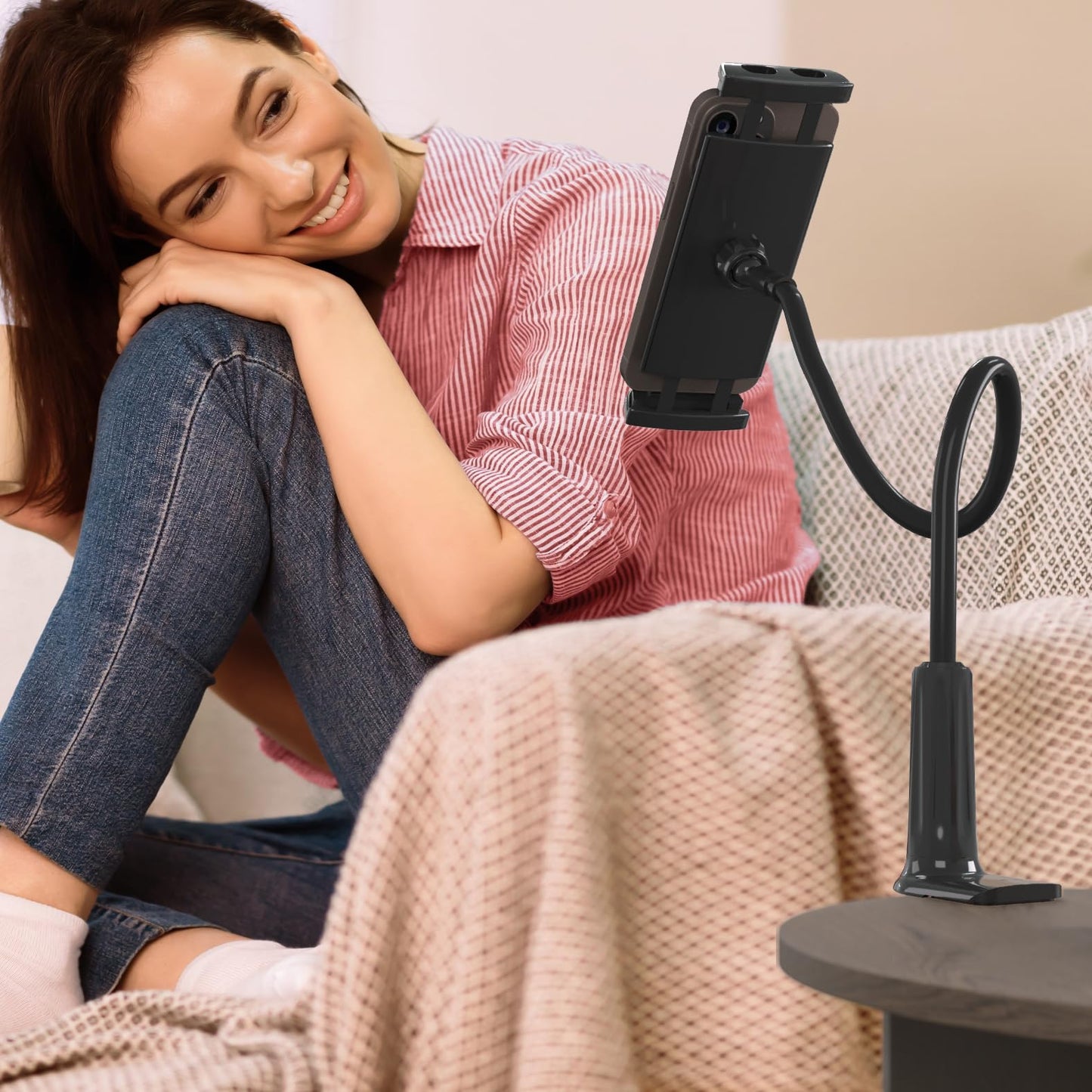 LEVO Adjustable Cell Phone Holder - Clamping Gooseneck Phone Mount with Flexible Long Arm - Hands-Free Smartphone Holder for Desk, Bed, Headboard