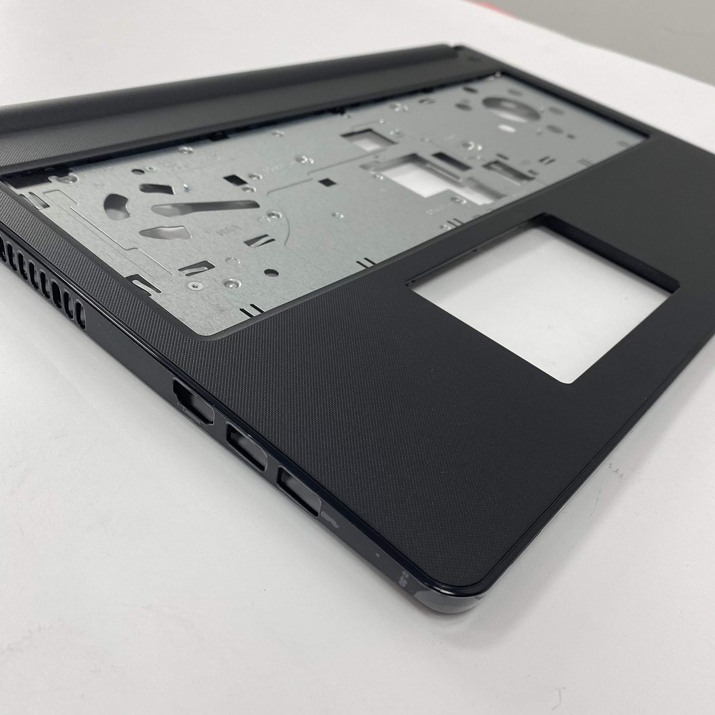 New Replacement for Dell 15 3565 3567 Laptop Upper Case Palmrest Assembly Part 4F55W 04F55W Top Cover Black