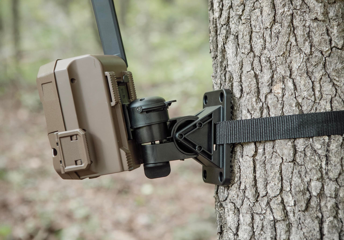 Moultrie Flex Mount 2 for Edge Series Trail Cameras - Adjustable 3-Degree Increments, Tree, T-Post or Surface Mount