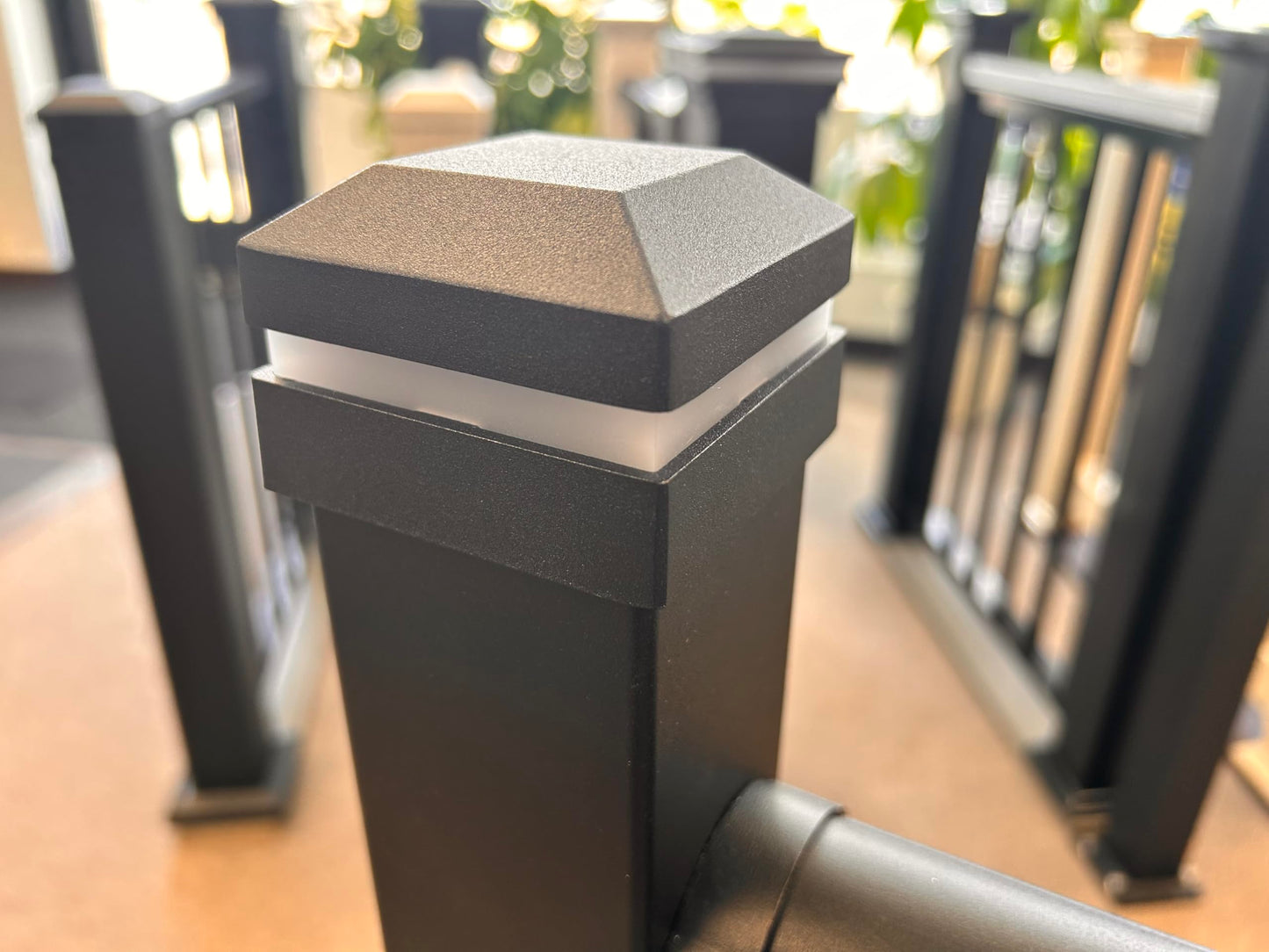 Tru-Scapes® 2.5” Aluminum LED Low Voltage Deck & Fence Post Cap Light (Black) (NOT Solar) Fits RDI & Westbury Posts
