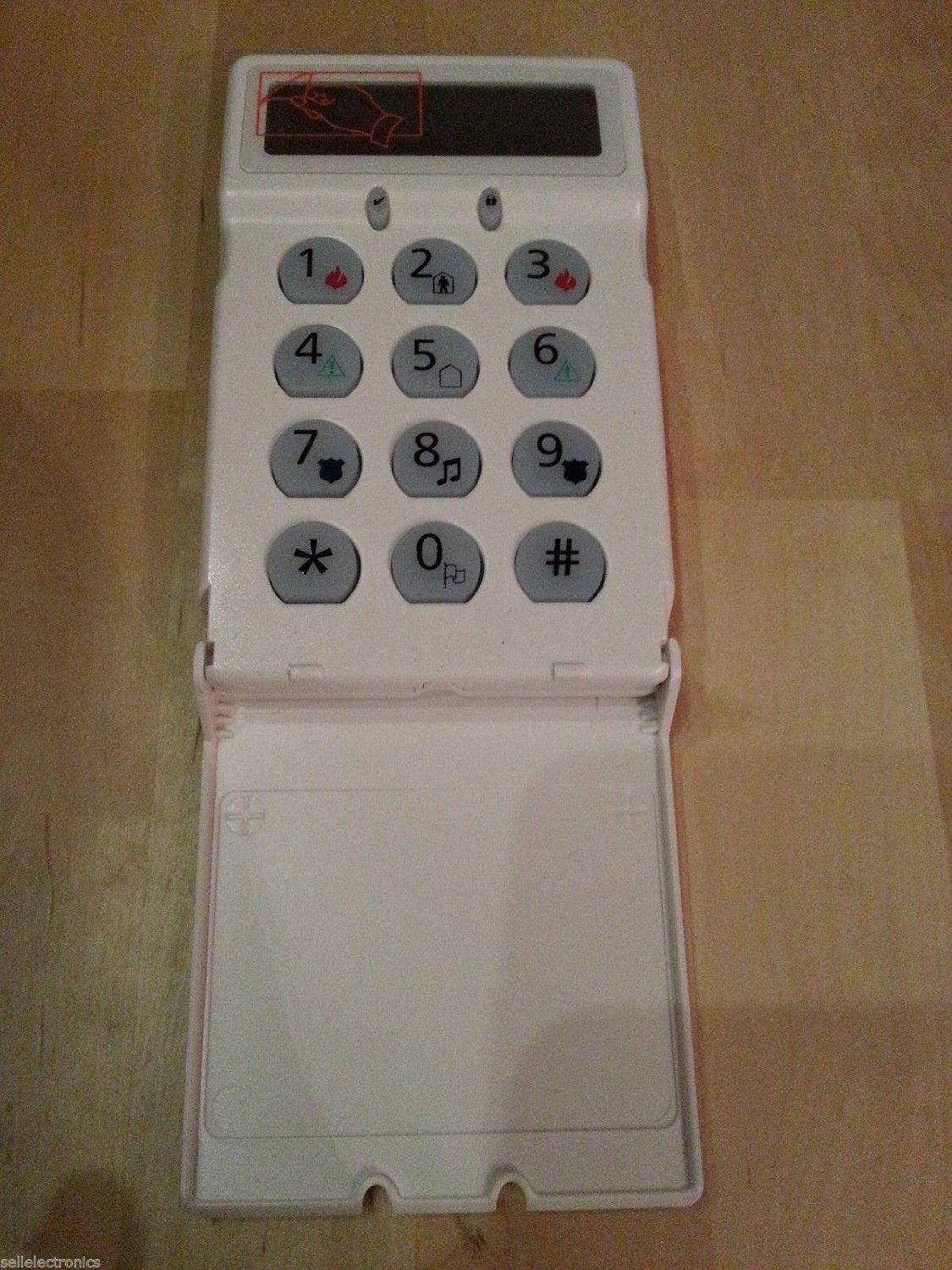 DSC LCD5511 - 64-Zone Icon LCD Keypad