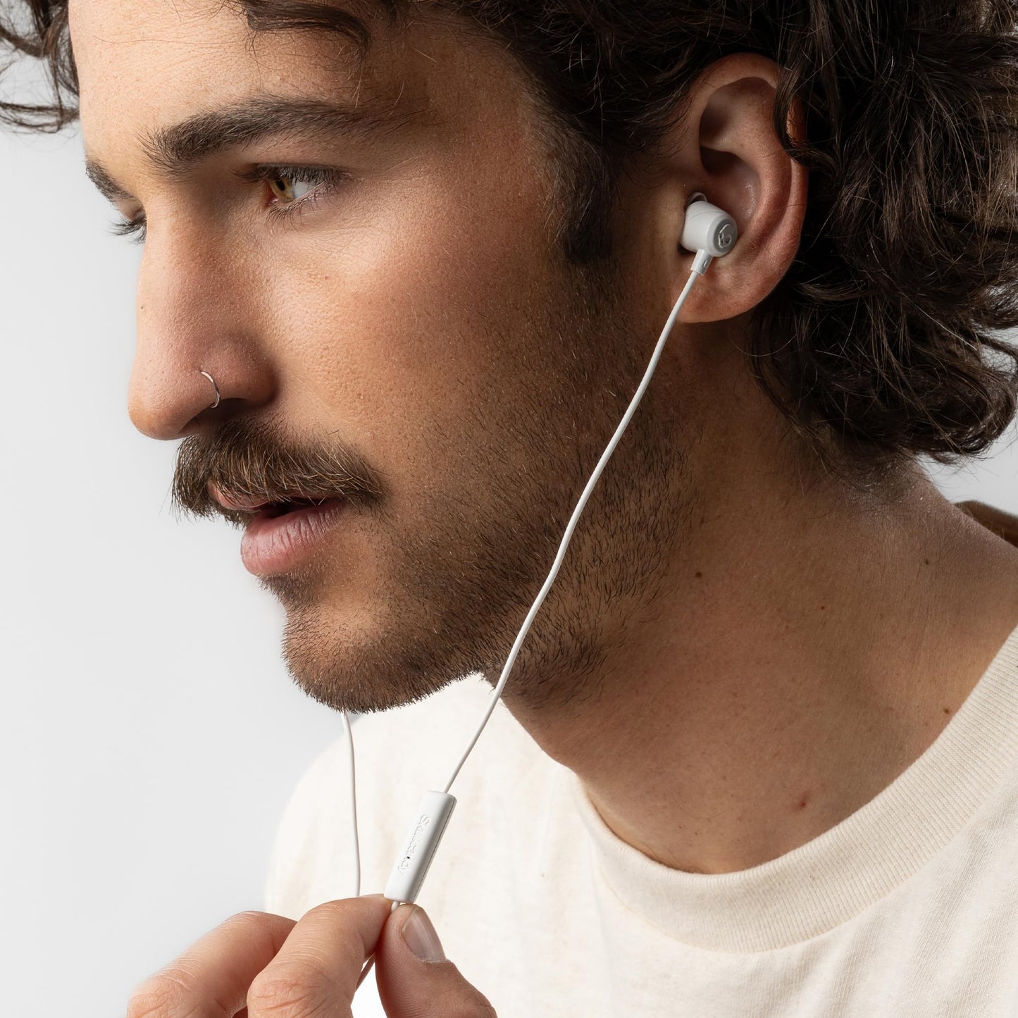 Skullcandy Jib USB-C Wired Earbuds with Noise Isolating Fit, in-Line Microphone Call and Track Control for iPhone Android, Ear Gel Sizes Included